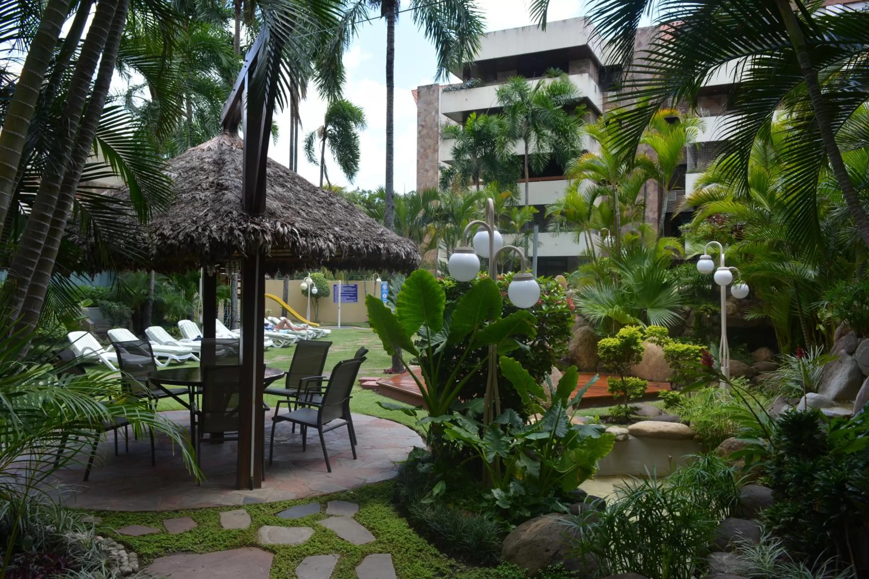 Garden in Apart Hotel TOBOROCHI