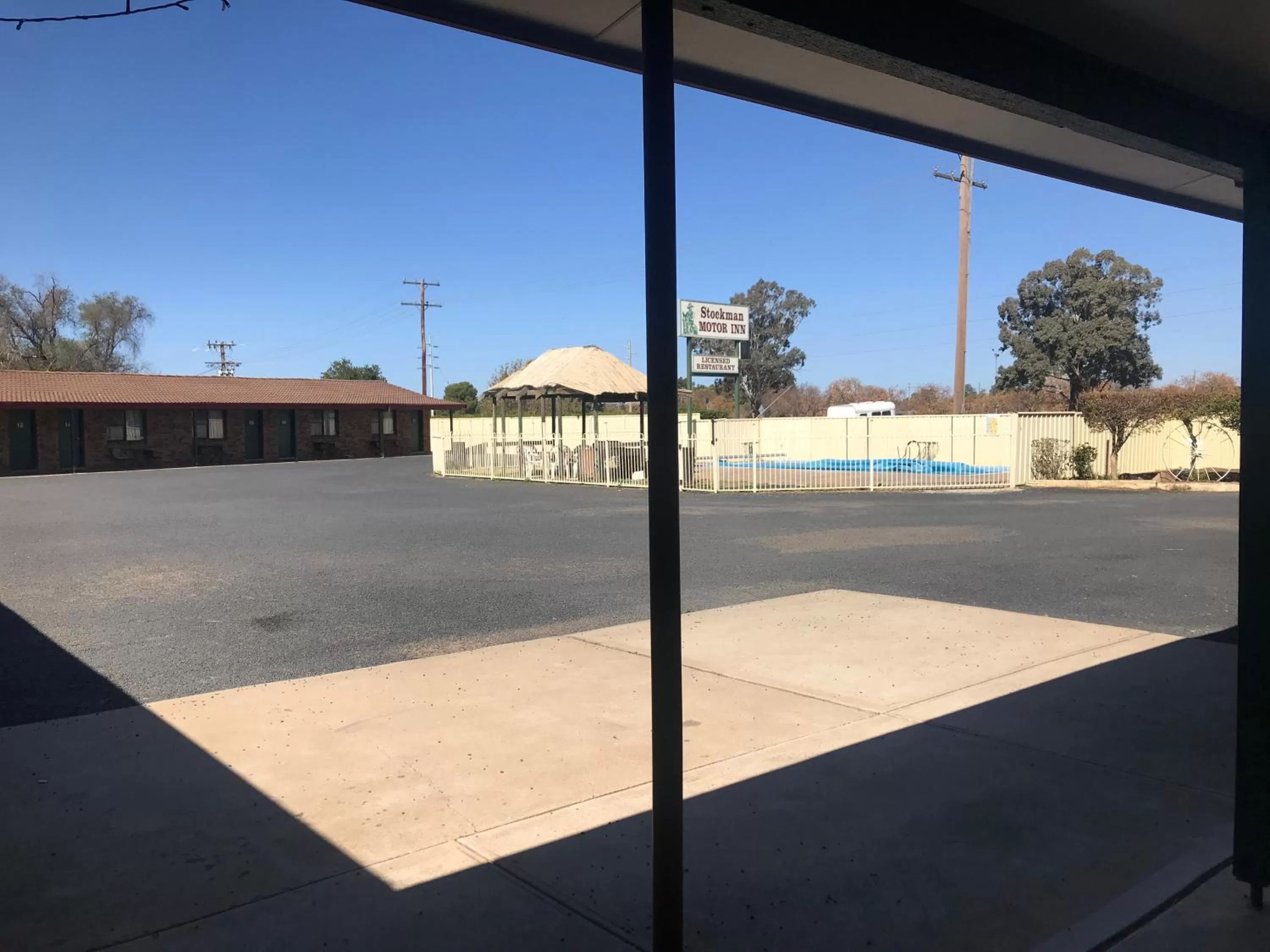 Property building in Stockman Motor Inn