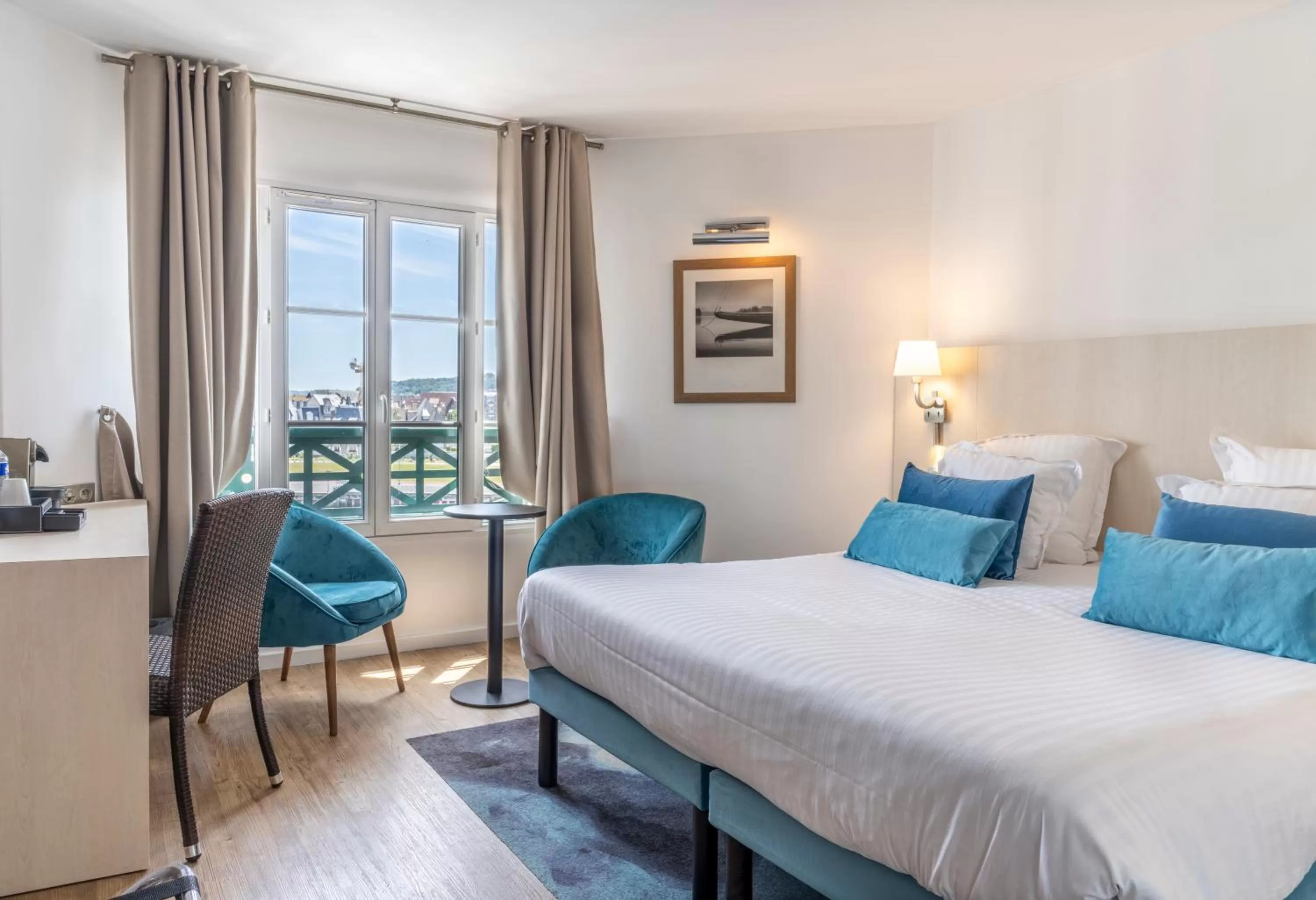 View (from property/room), Bed in SOWELL HOTELS Le Beach