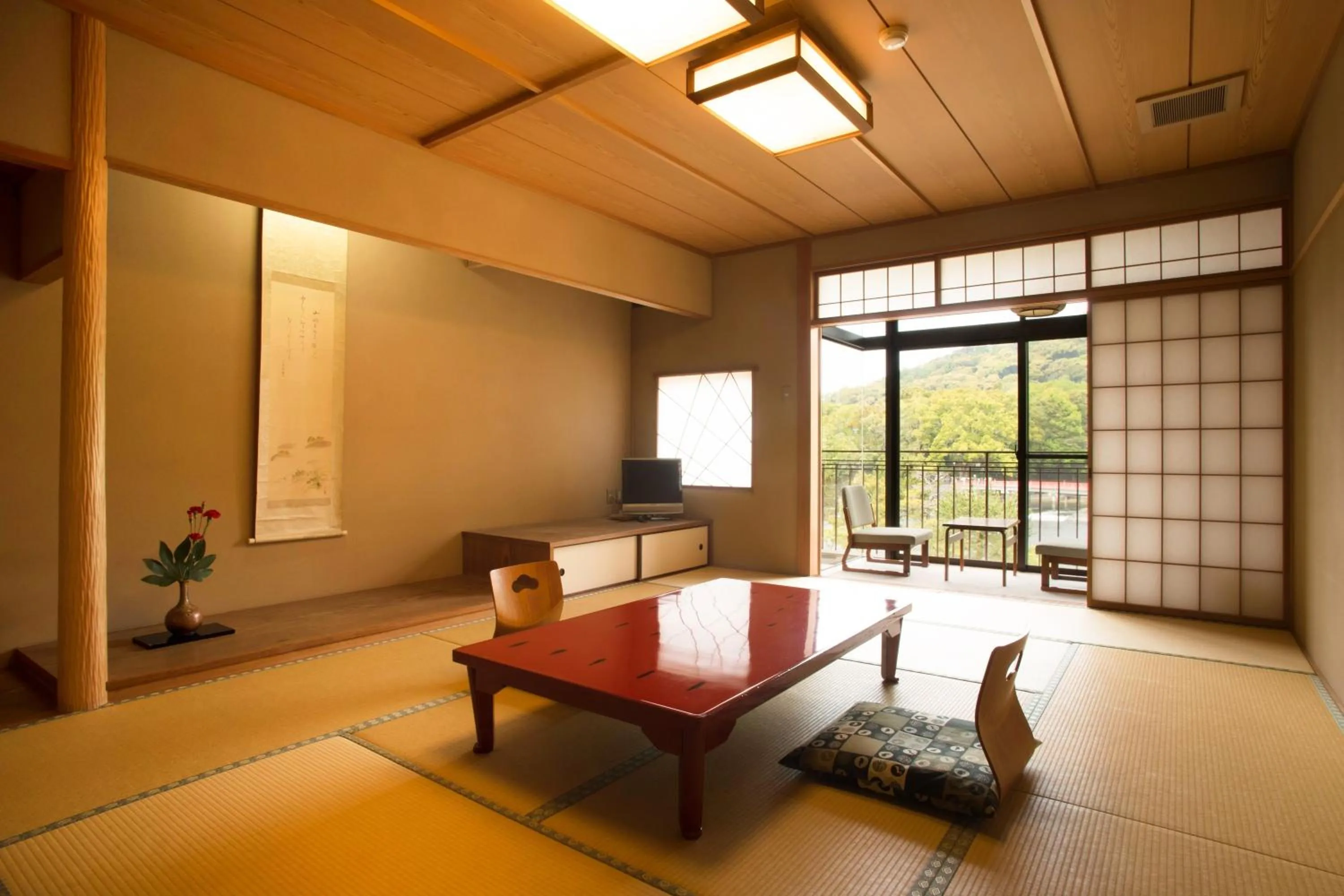 Photo of the whole room in Hanayashiki Ukifune-en