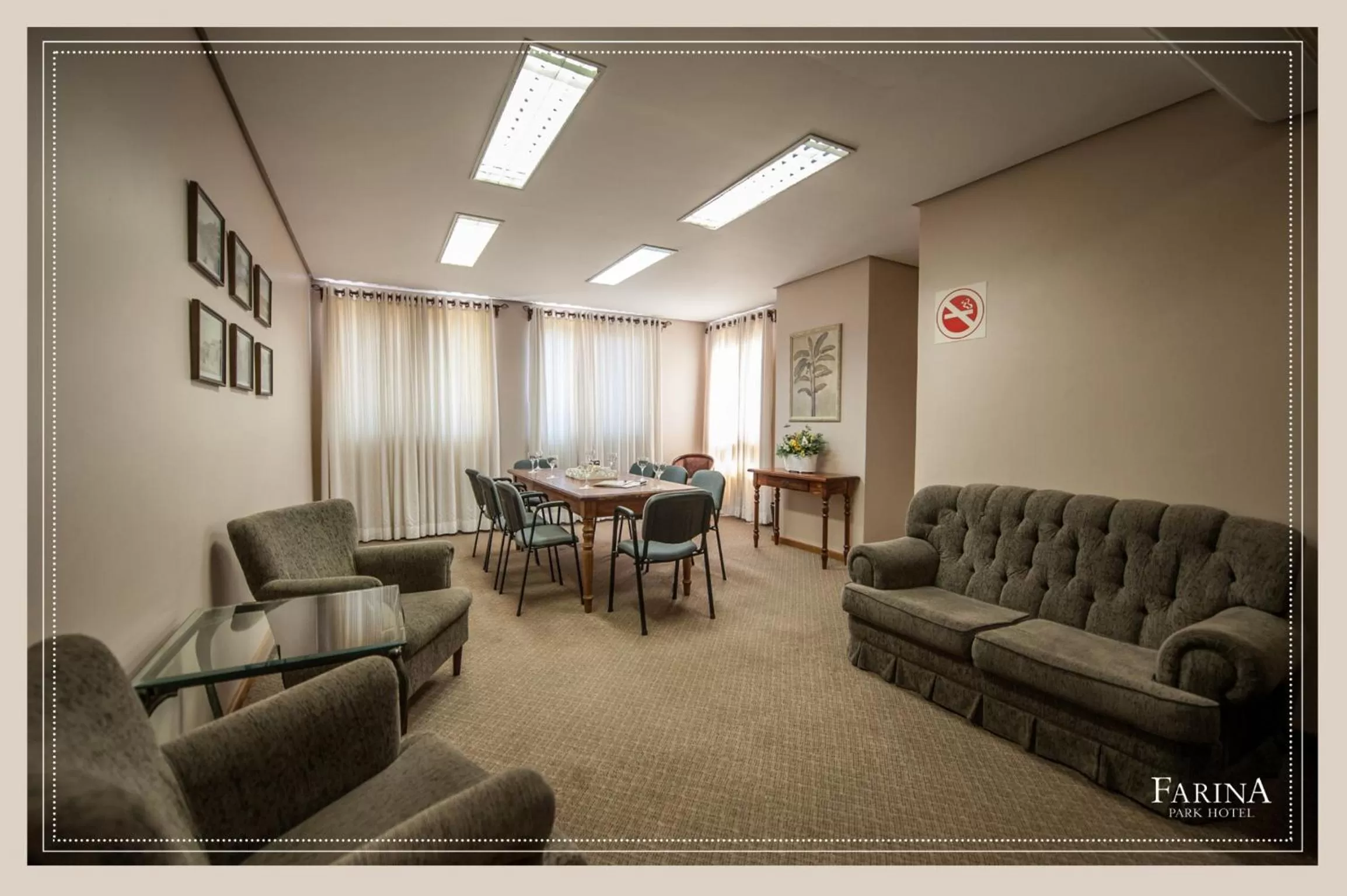 Business facilities in Farina Park Hotel