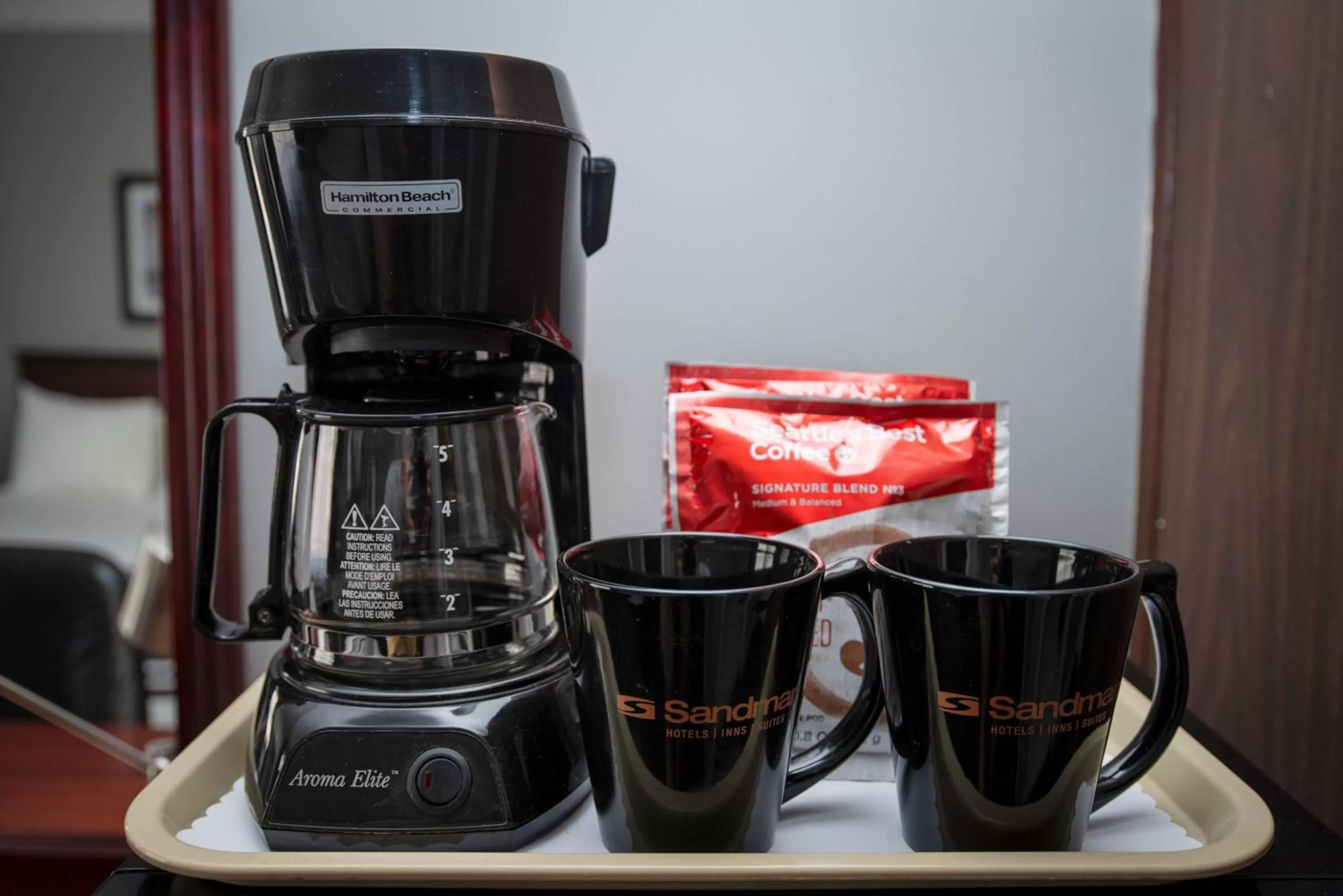 Photo of the whole room in Sandman Inn Kamloops