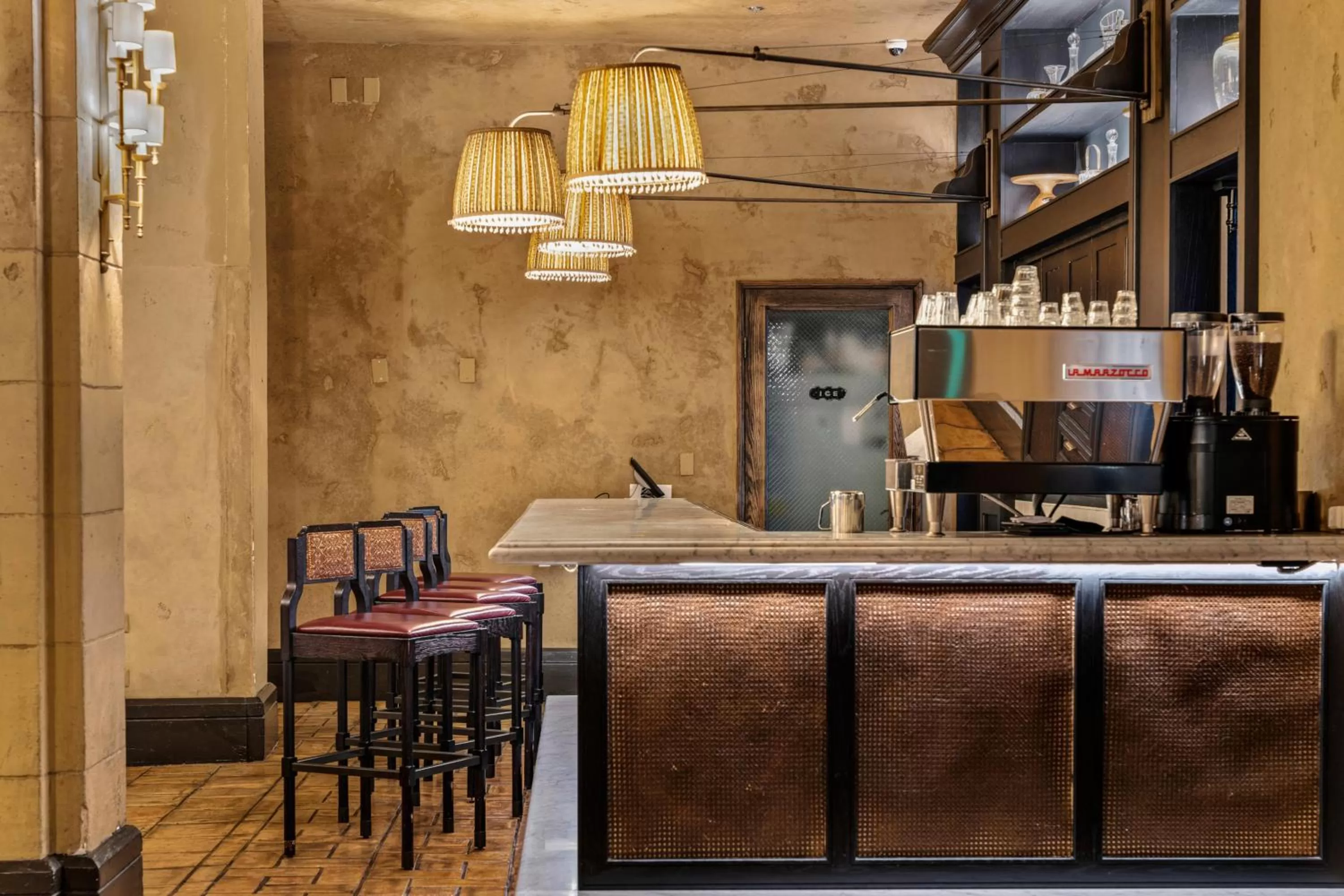 Restaurant/places to eat in The Hollywood Roosevelt