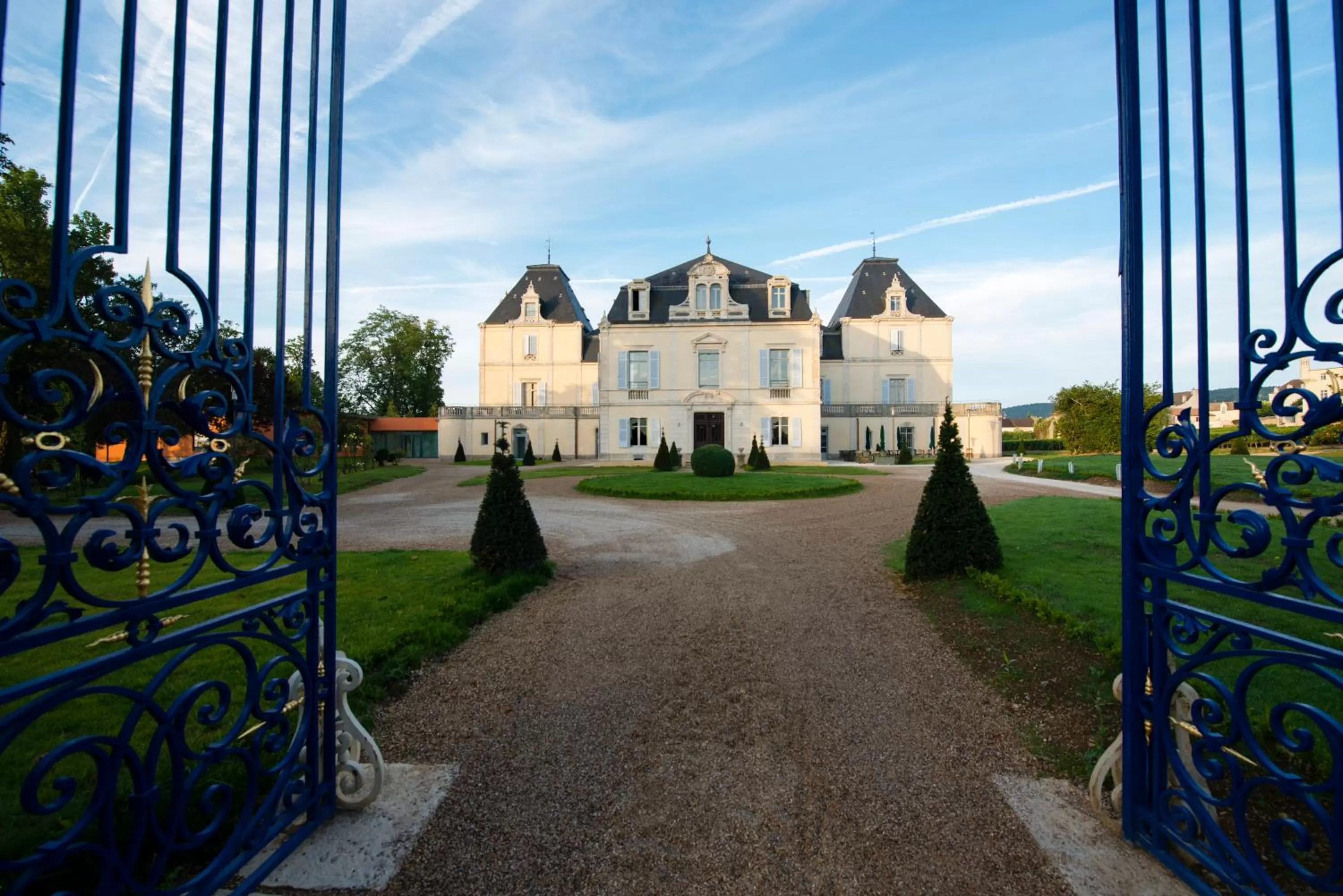 Facade/entrance in Château & Spa de la Cueillette