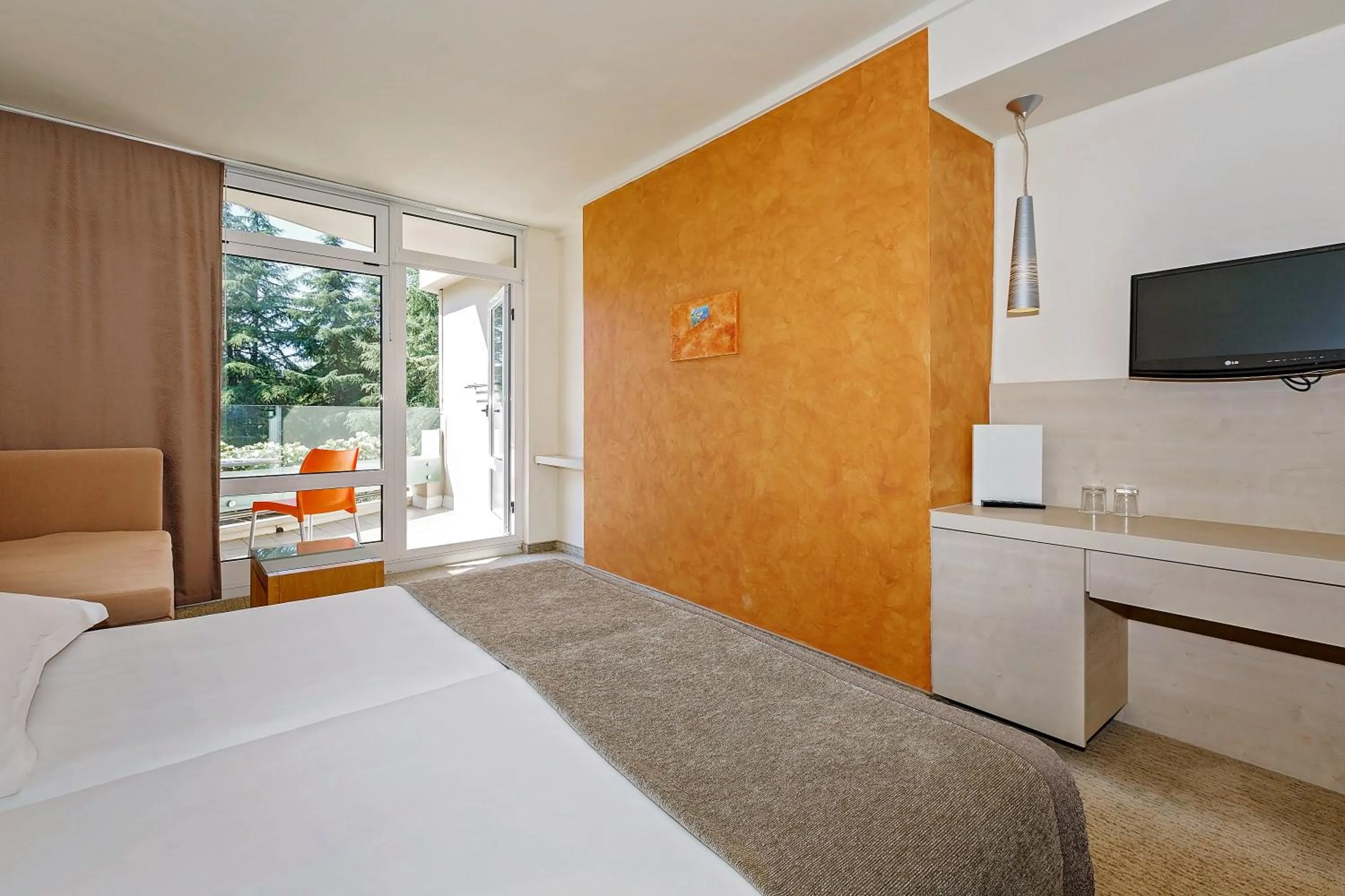 Bedroom, Bed in Hotel Mediteran Plava Laguna