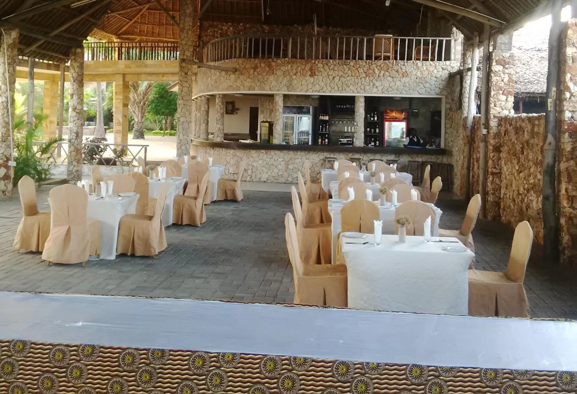 Restaurant/places to eat, Banquet Facilities in Serene Beach Resort