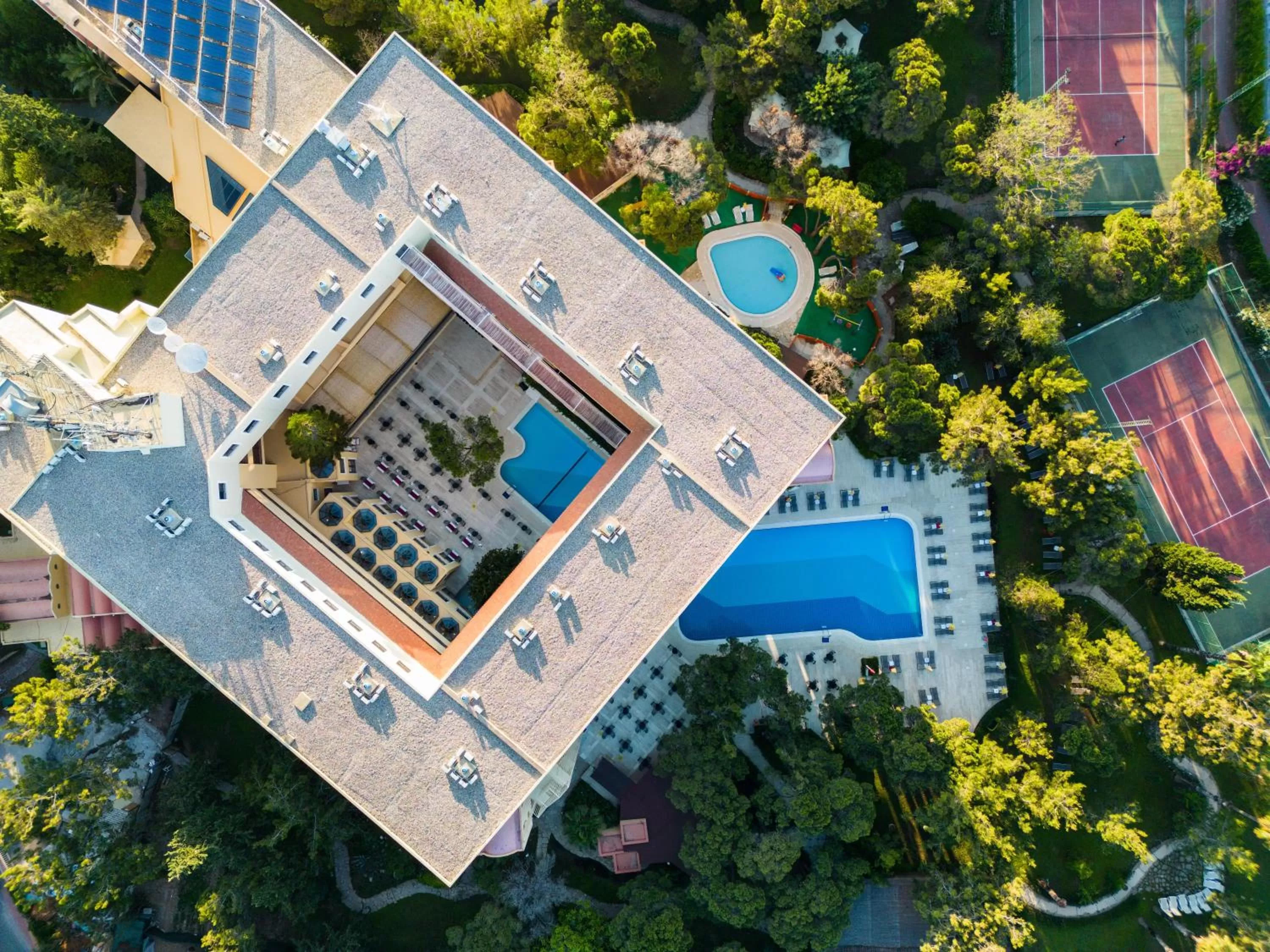 Property building in Asteria Collection Side