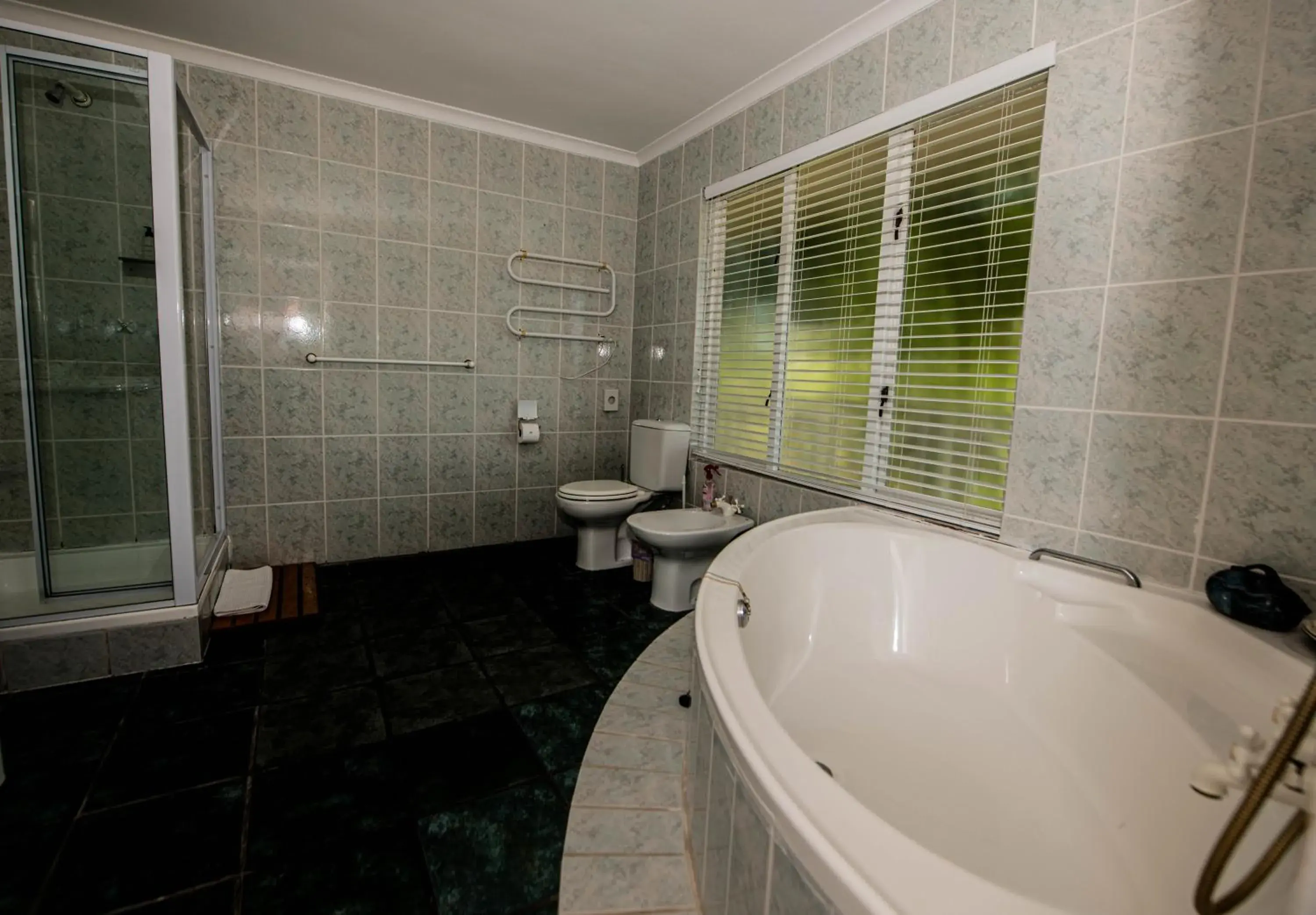 Deluxe Twin Room in Brenton Beach House Deluxe Twin Room in Brenton Beach House