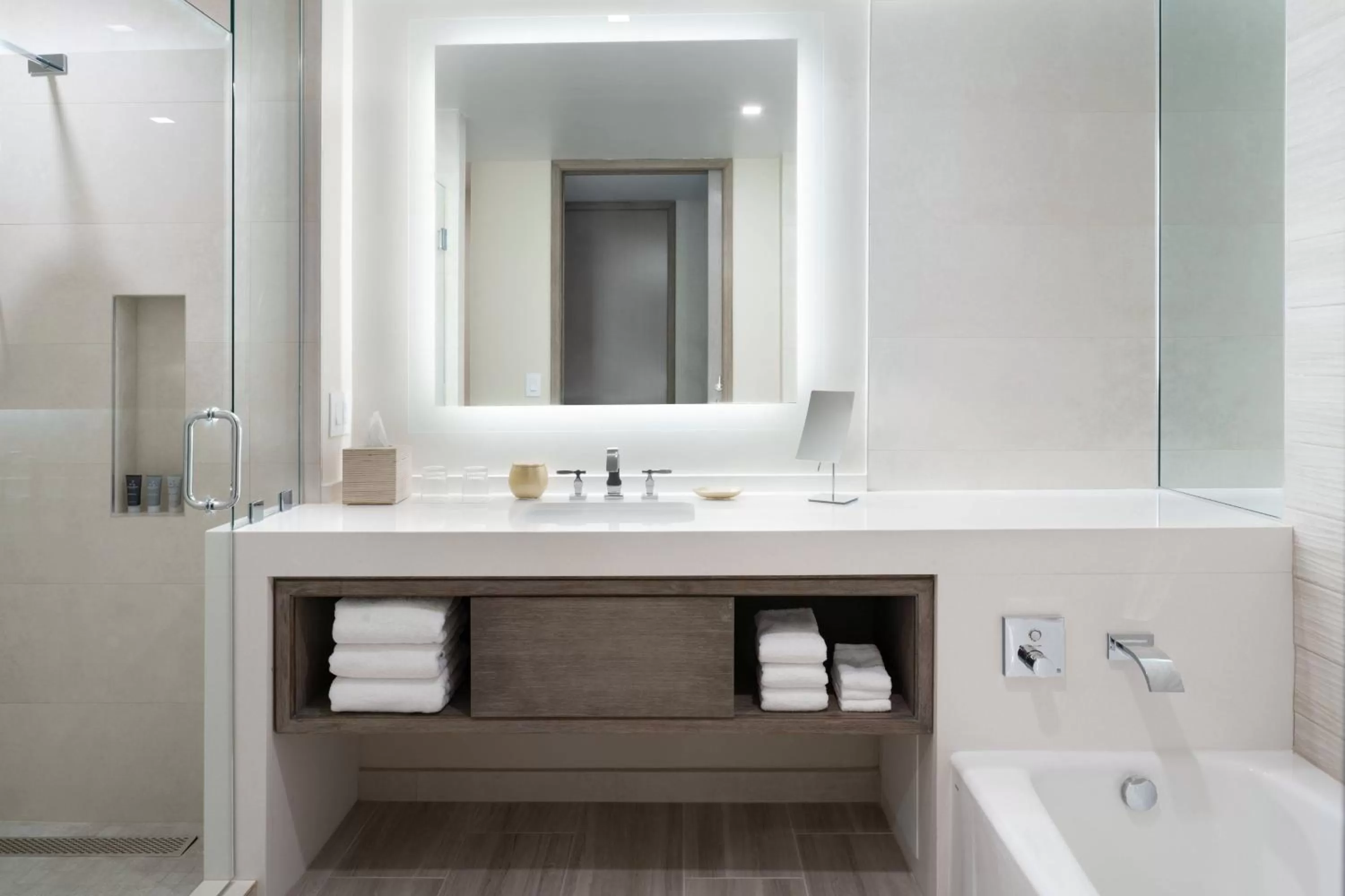 Bathroom in JW Marriott Orlando Bonnet Creek Resort & Spa