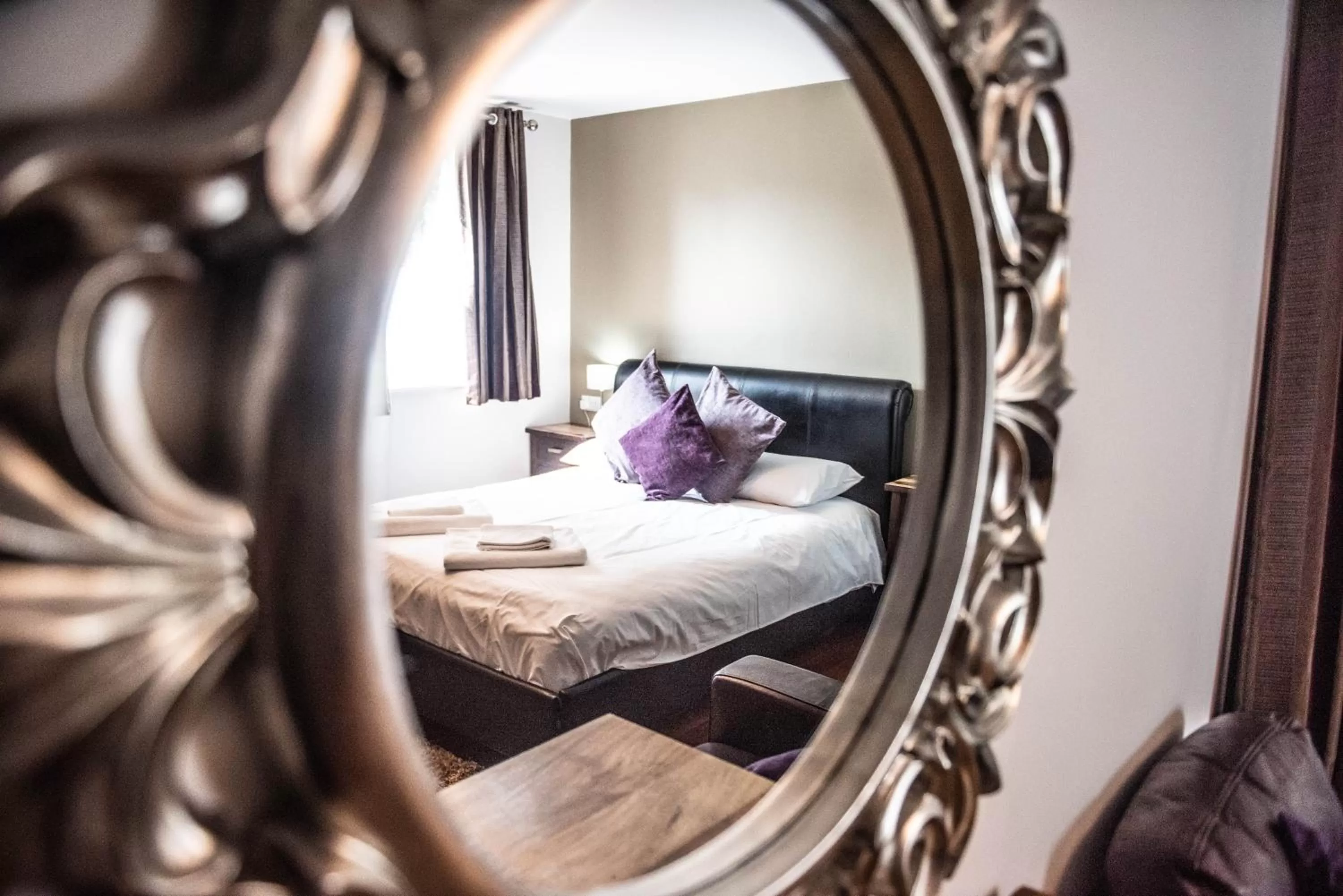 Bed in Leaside Hotel