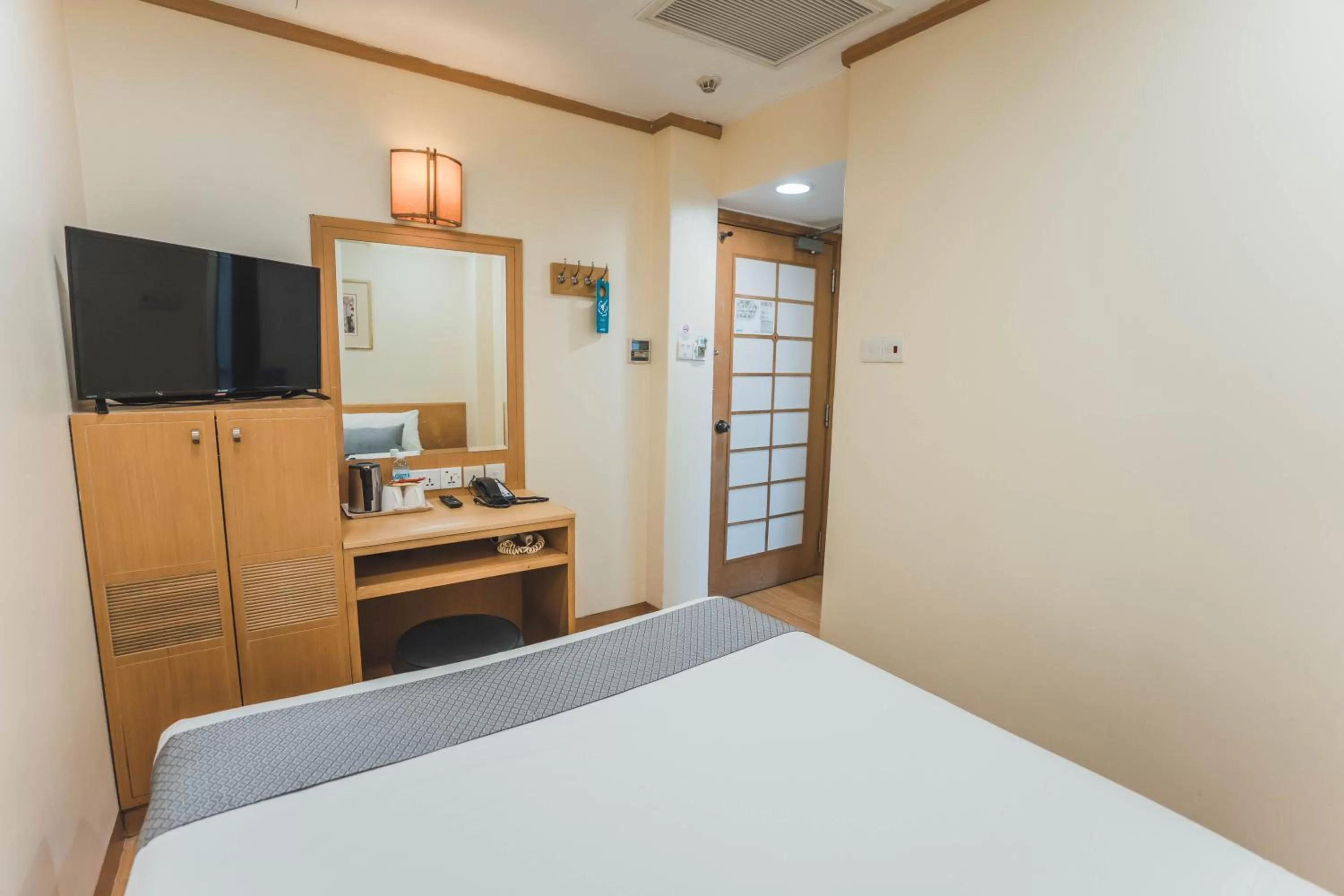 Bedroom, Bed in Hotel 81 Sakura