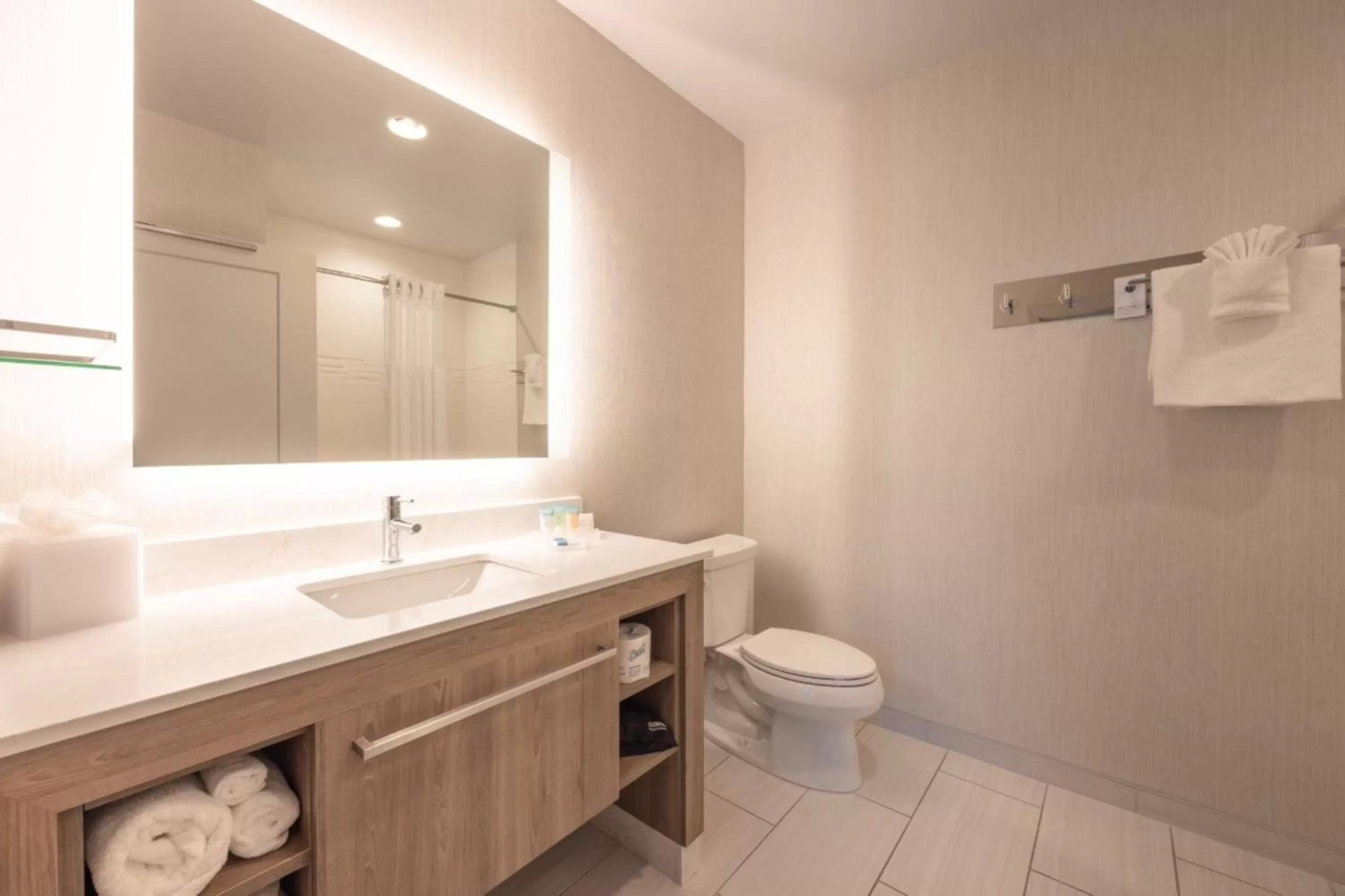 Bedroom in Residence Inn Palm Beach Gardens