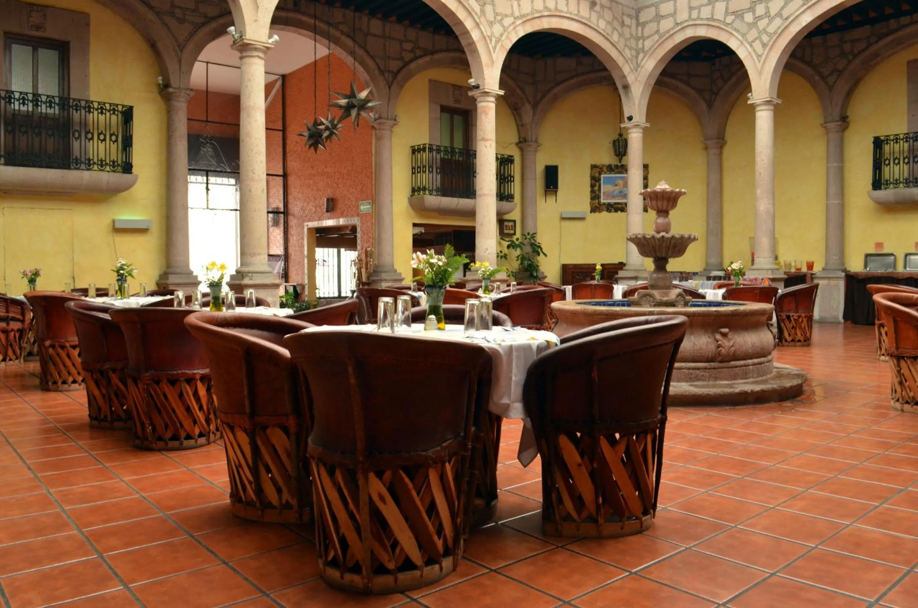 Restaurant/places to eat in Howard Johnson by Wyndham Morelia Calle Real