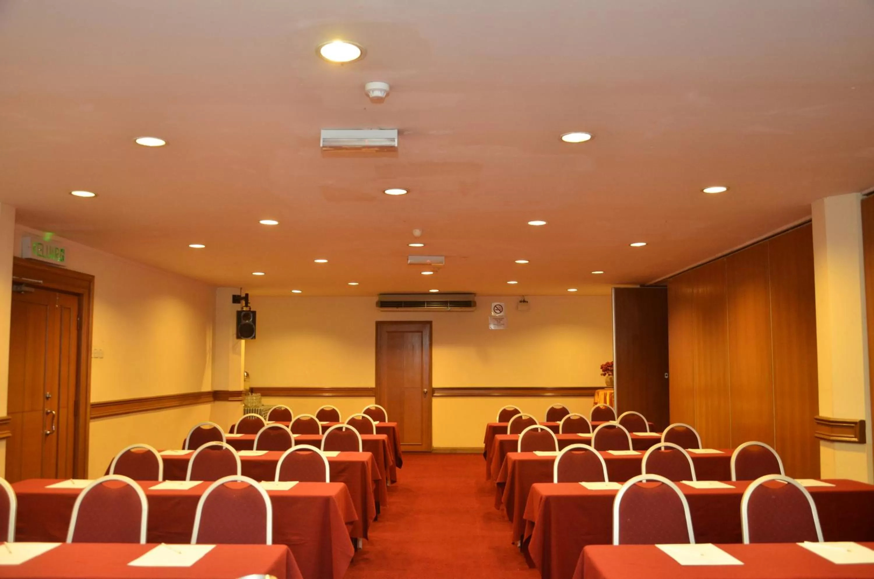 Meeting/conference room in Grand Pacific Hotel PWTC