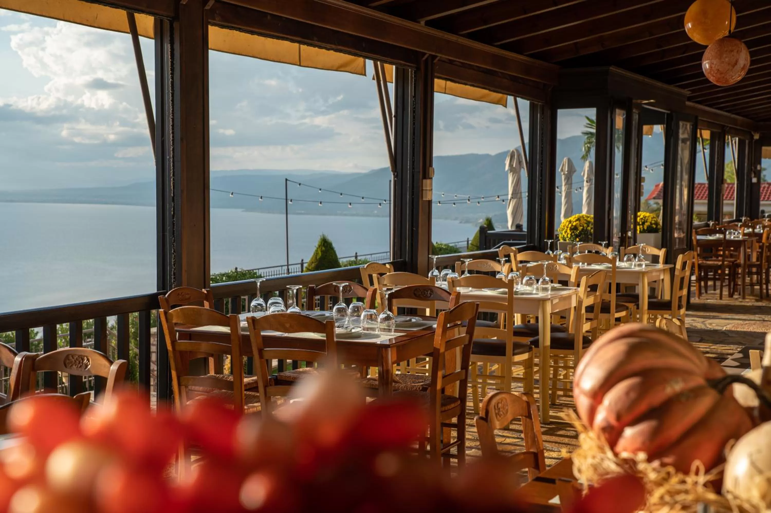 Restaurant/places to eat in Althaia Hotel