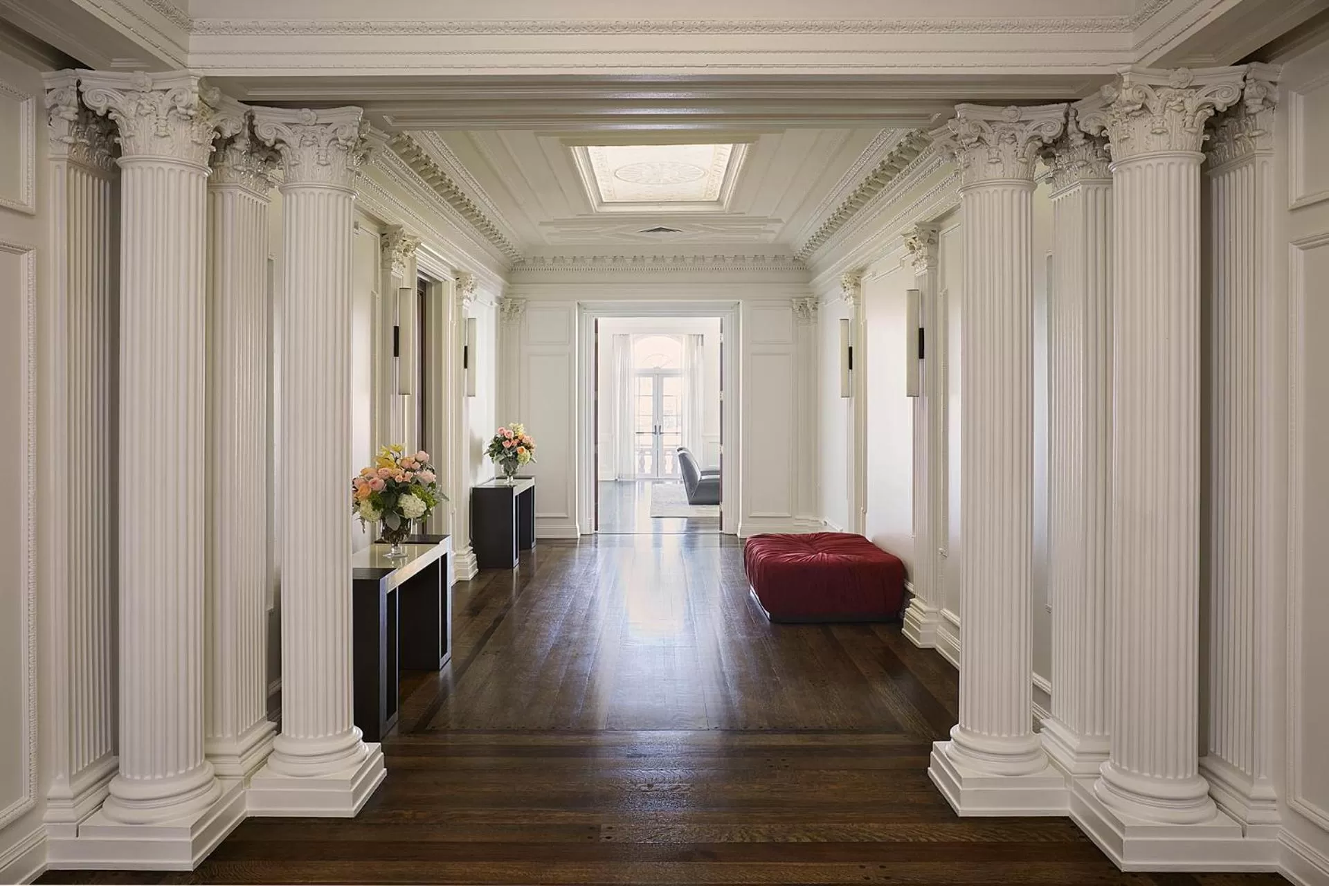 Seating area in Beverly Wilshire, A Four Seasons Hotel