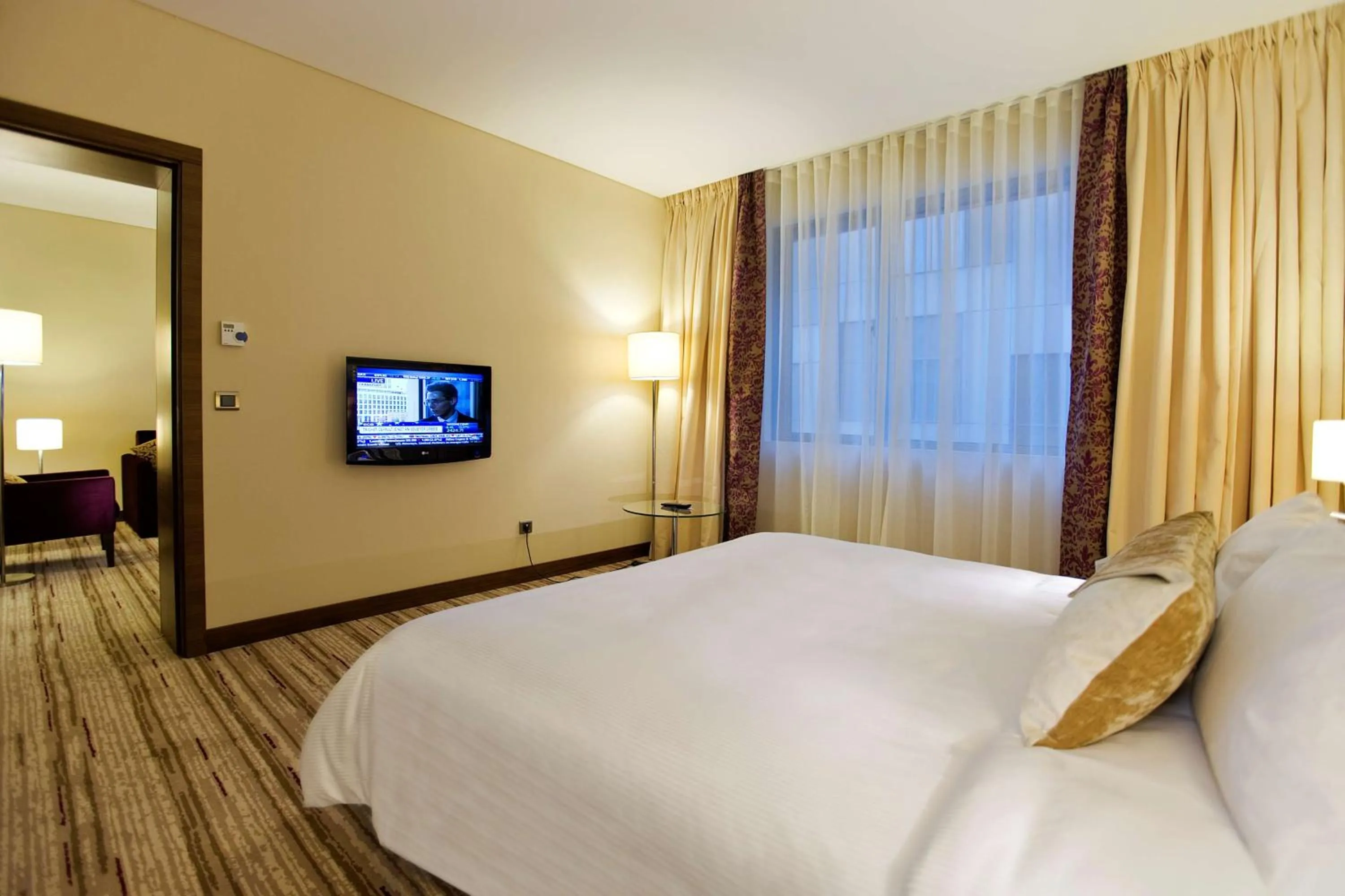 Bedroom, Bed in Hilton Garden Inn Kutahya