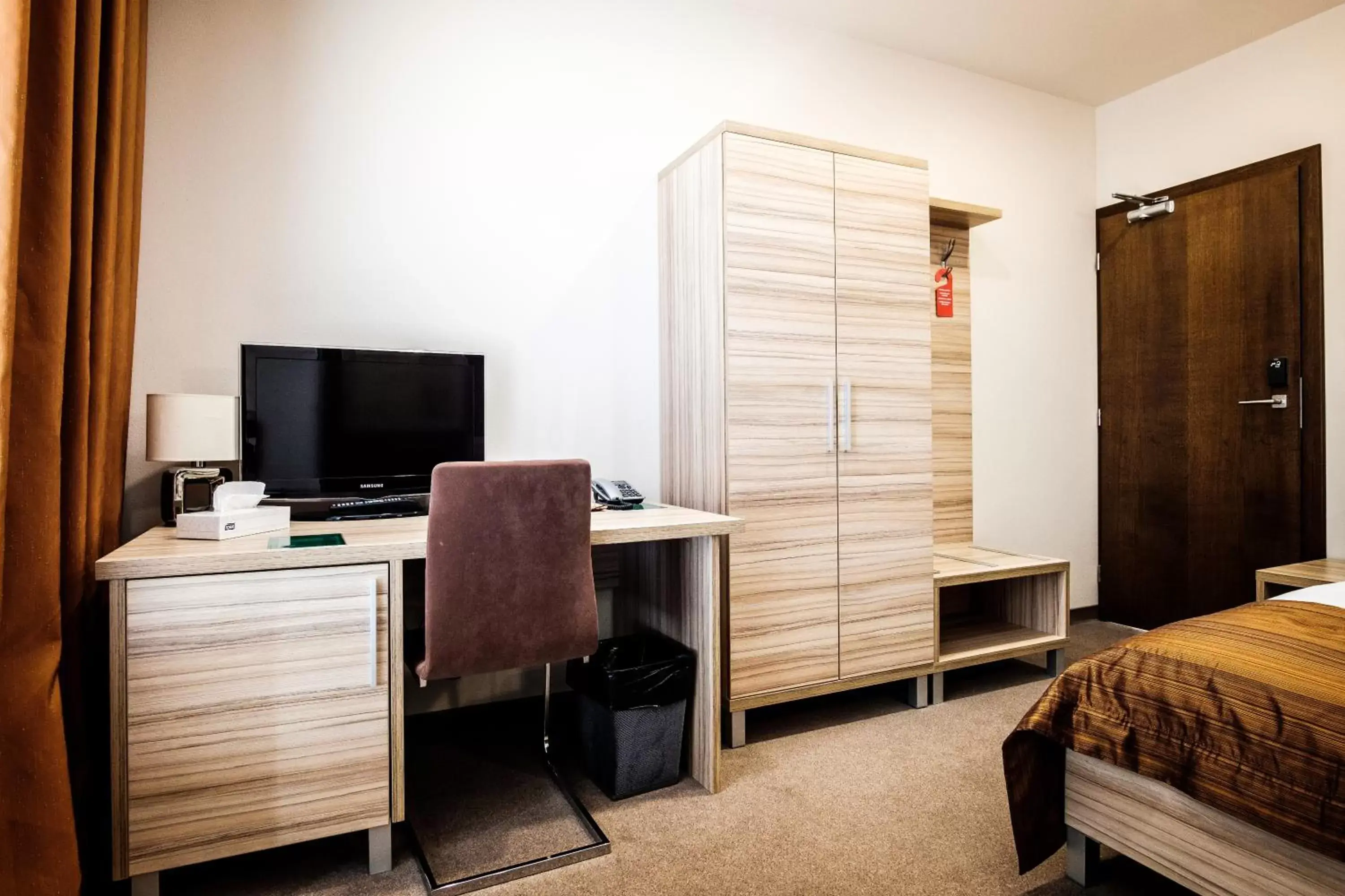 Triple Room in Hotel Deluxe with free Wellness and Fitness Centrum Triple Room in Hotel Deluxe with free Wellness and Fitness Centrum