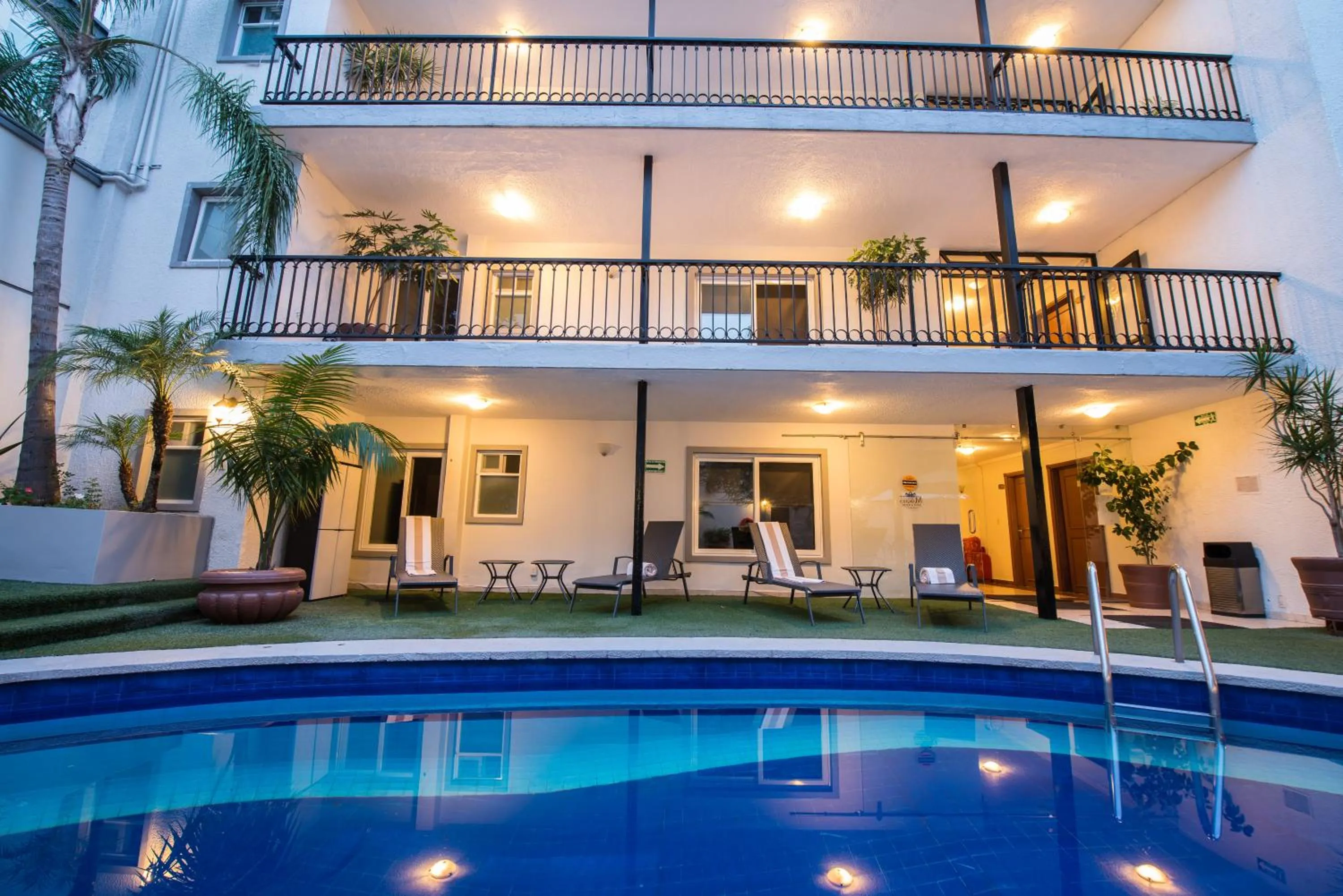 Del Marques Hotel and Suites