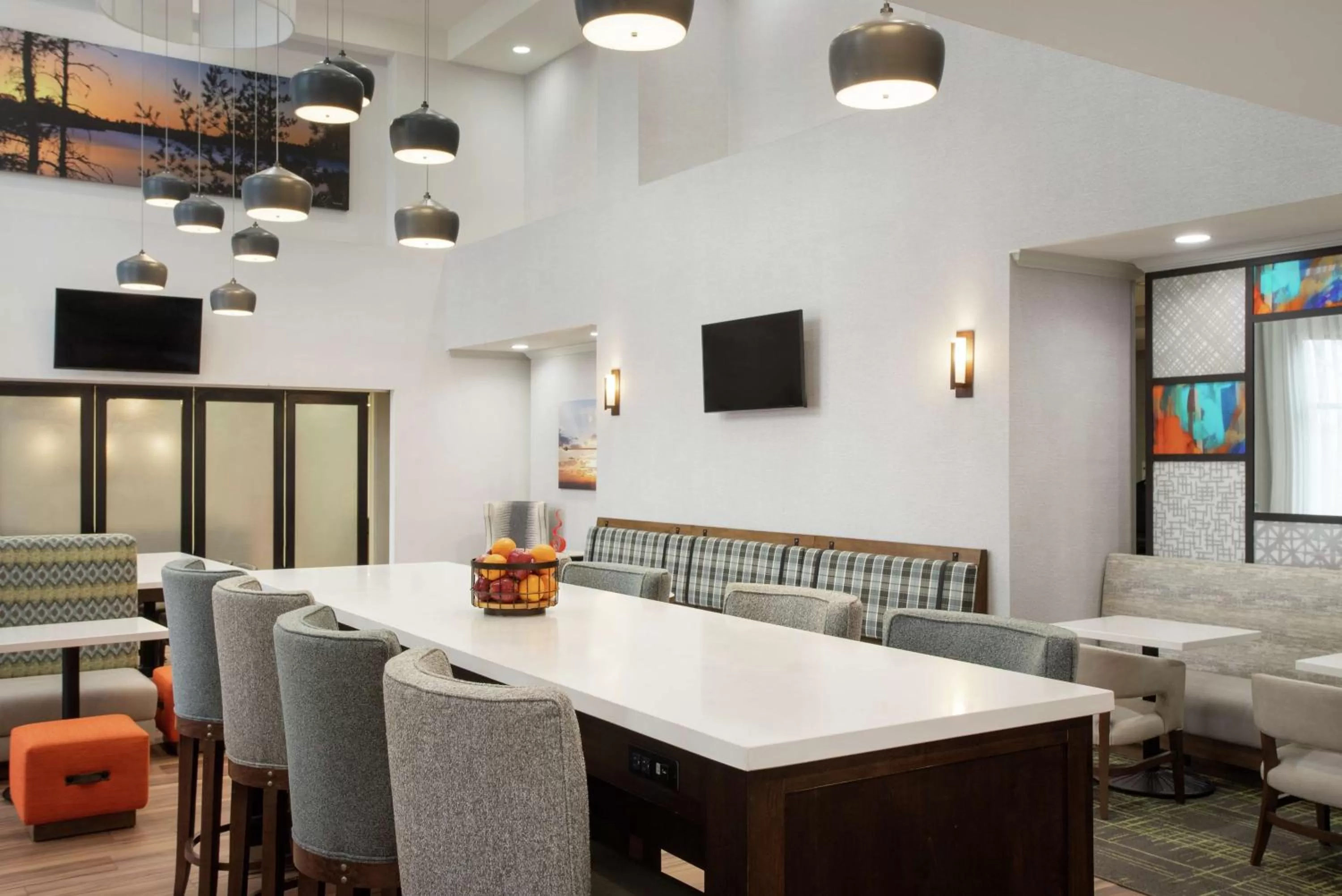 Lobby or reception in Hampton Inn & Suites Pine Bluff
