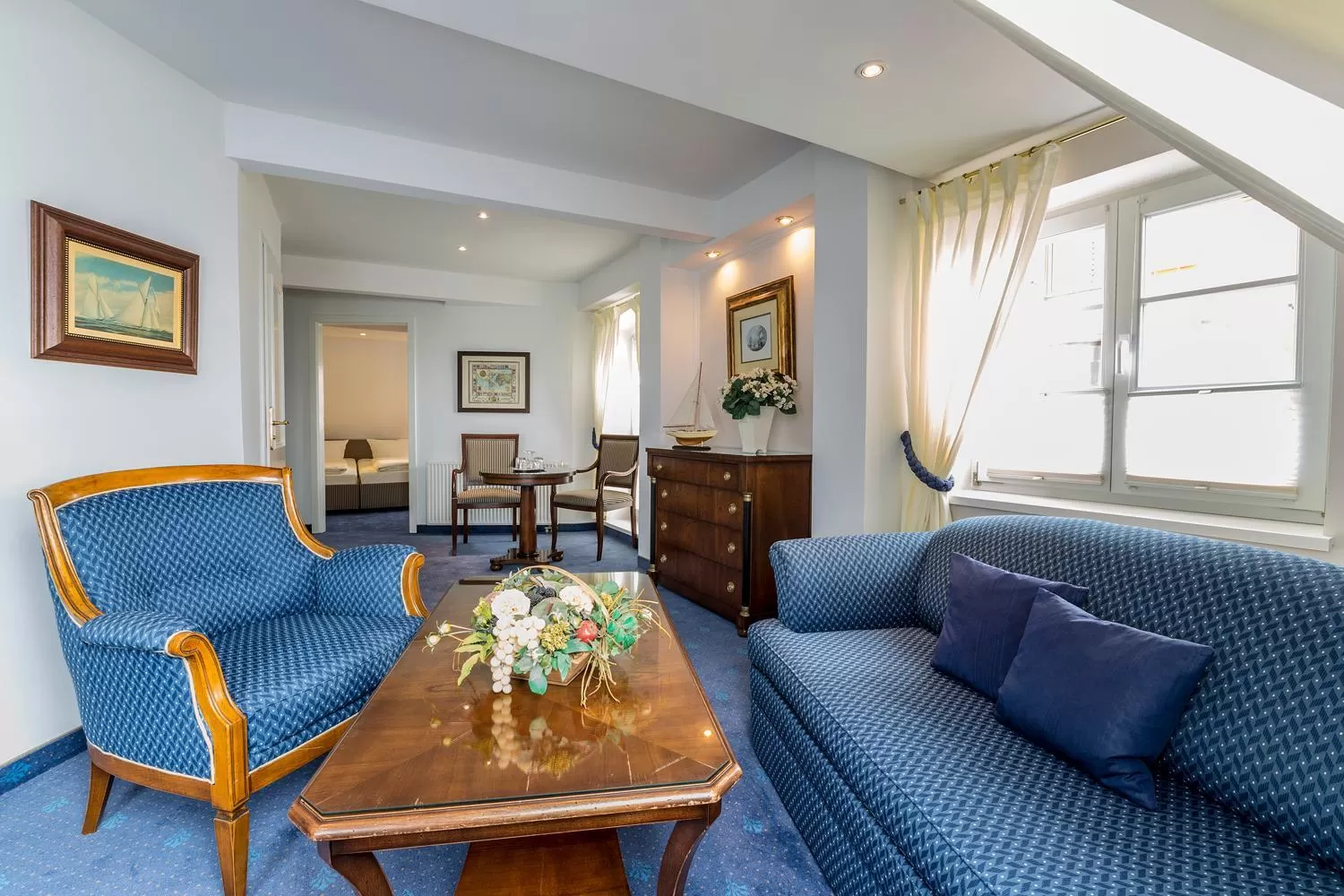 Living room in Hotel Am Yachthafen