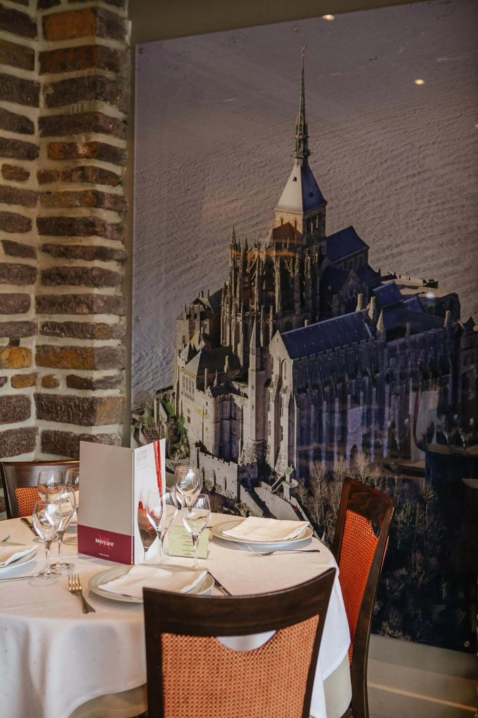 Restaurant/places to eat in Mercure Mont Saint Michel