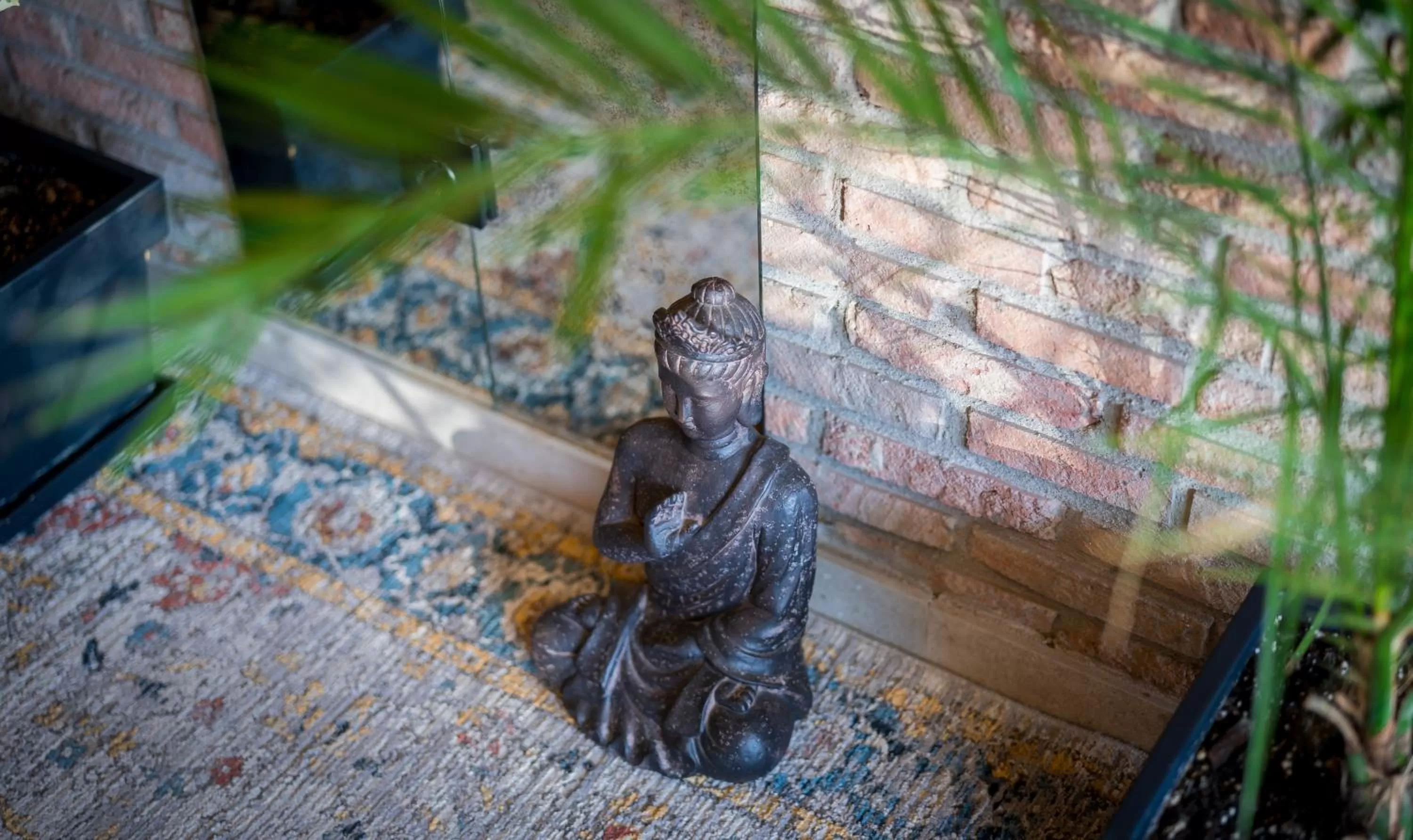 Decorative detail in Galavani By Vintage Hotel Collections