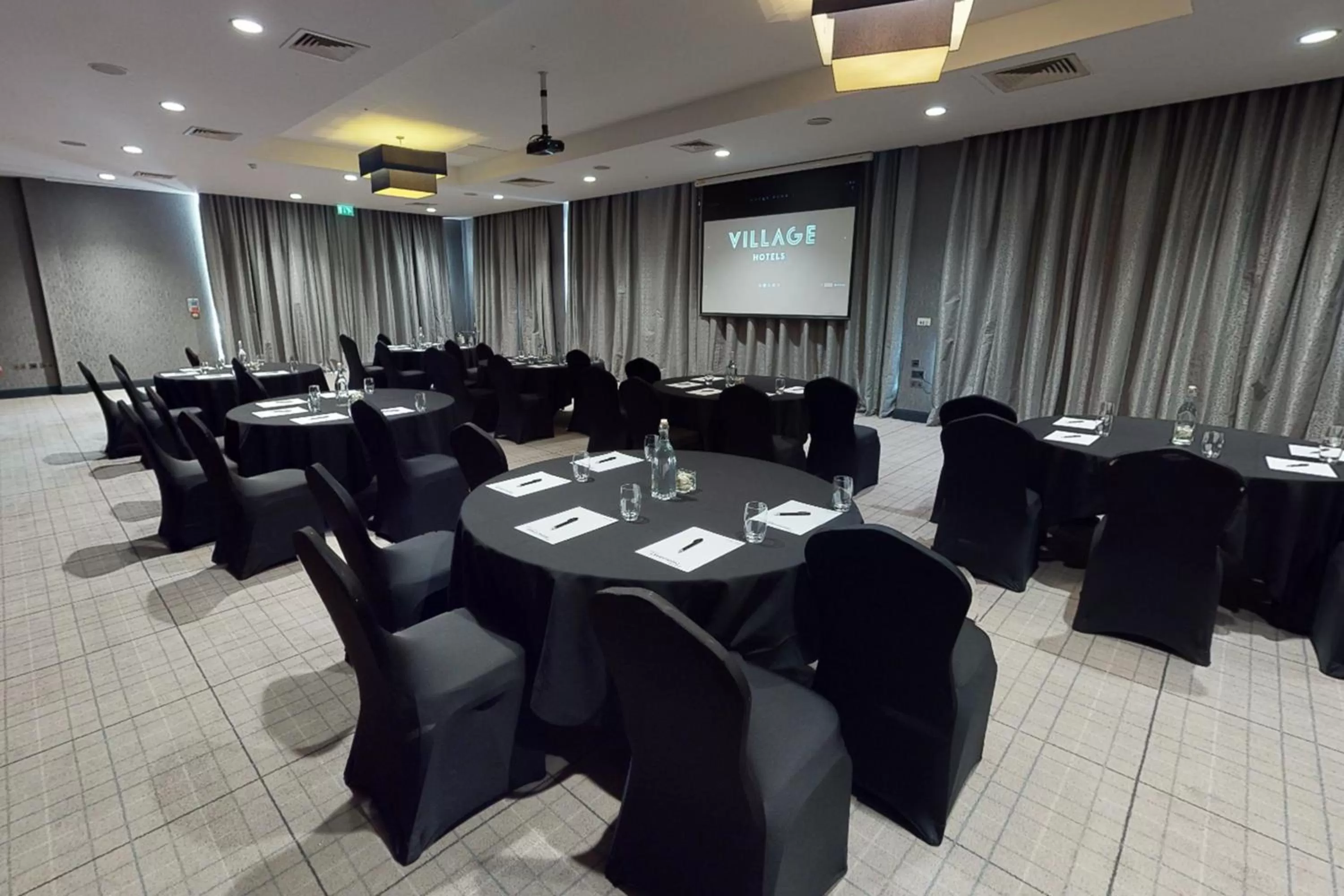 Meeting/conference room in Village Hotel Edinburgh