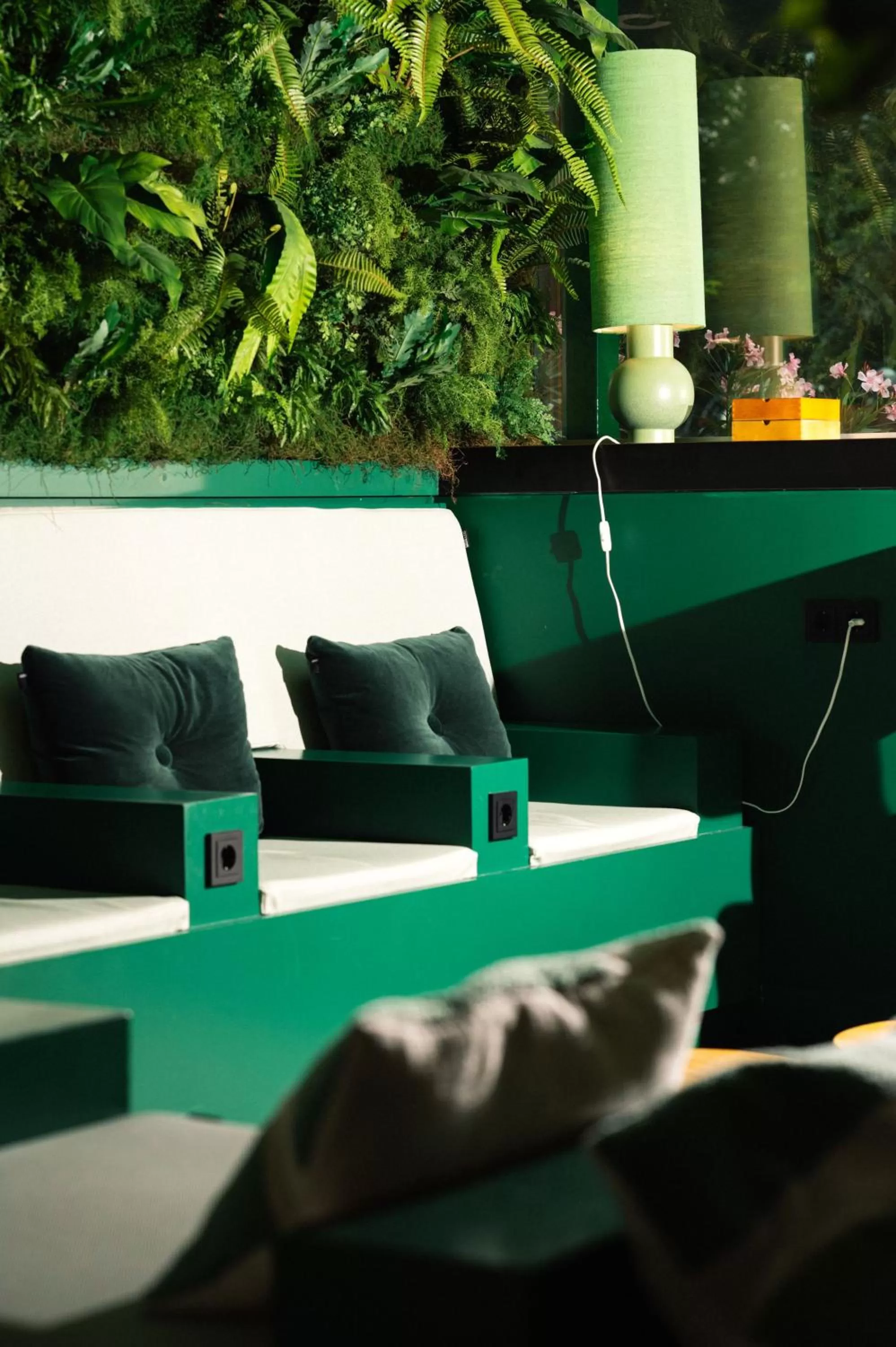 Seating area in Qbic Amsterdam WTC