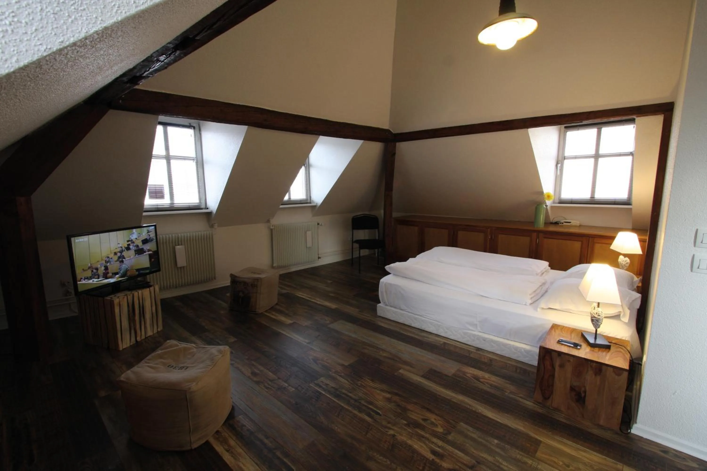 Photo of the whole room, Bed in Hotel Roses