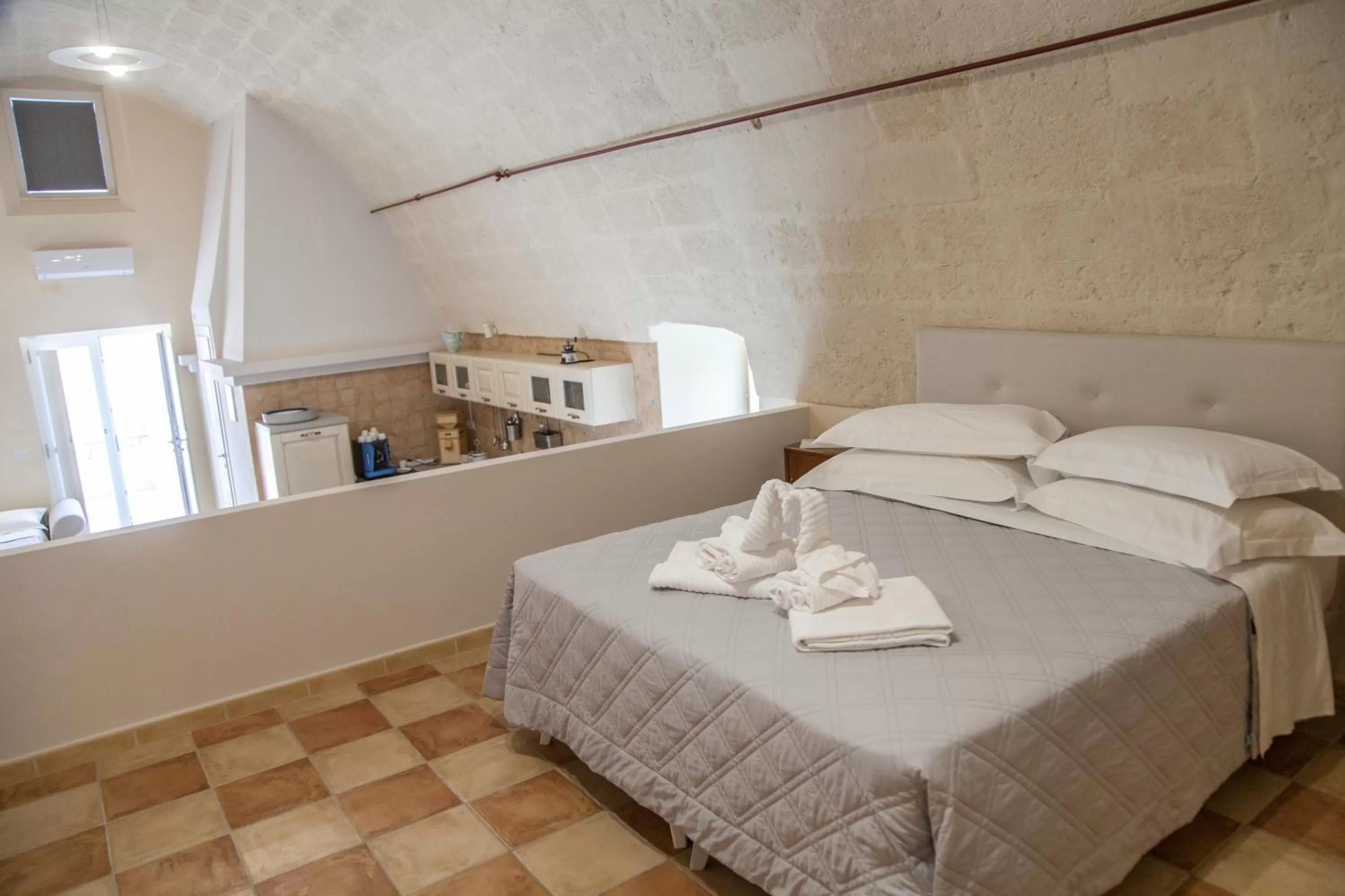 Photo of the whole room, Bed in Tenuta Danesi - Camere - Appartamenti - Bubble Room
