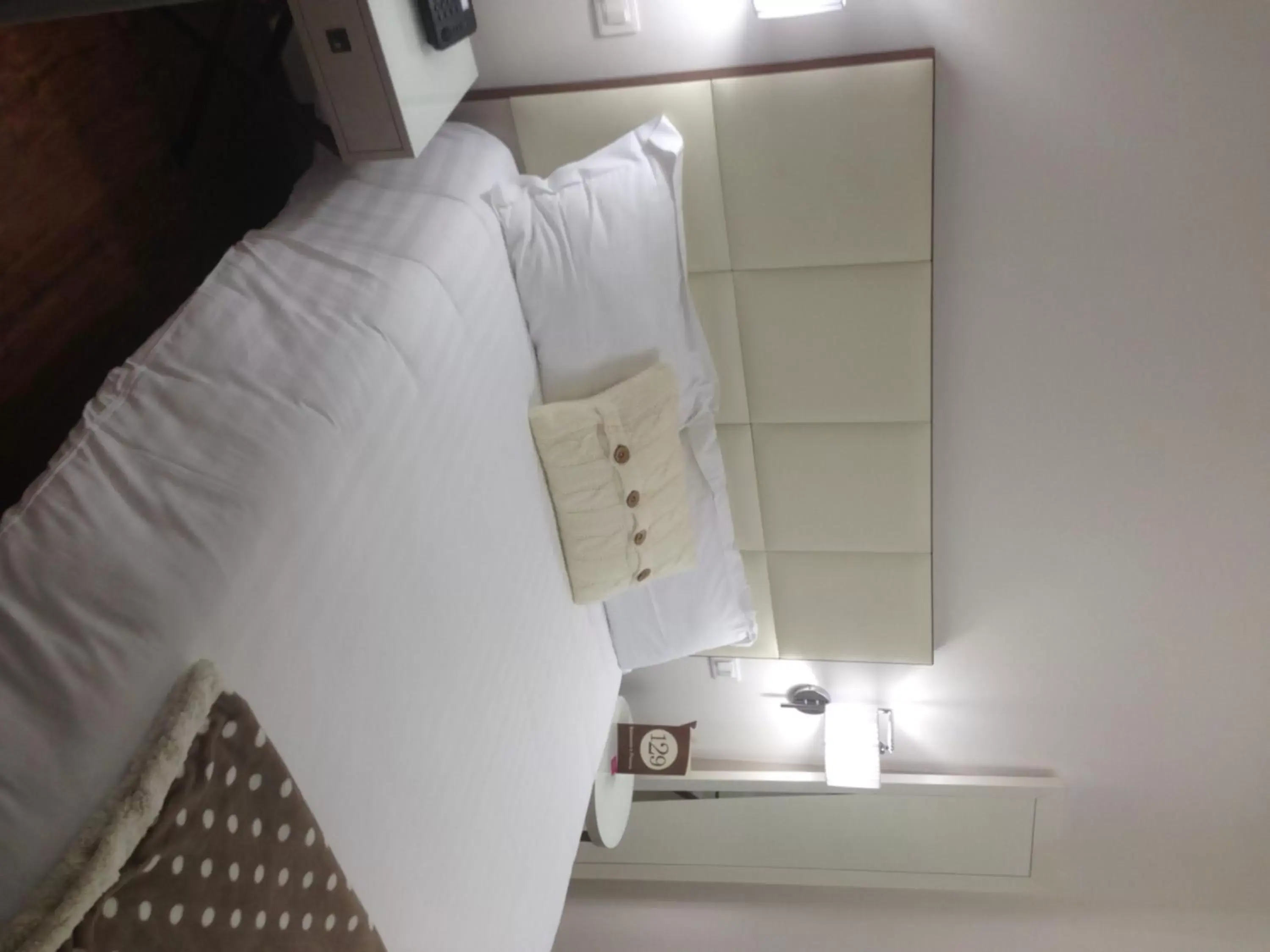 Comfort Double or Twin Room - single occupancy in Hotel Piero Della Francesca Comfort Double or Twin Room - single occupancy in Hotel Piero Della Francesca