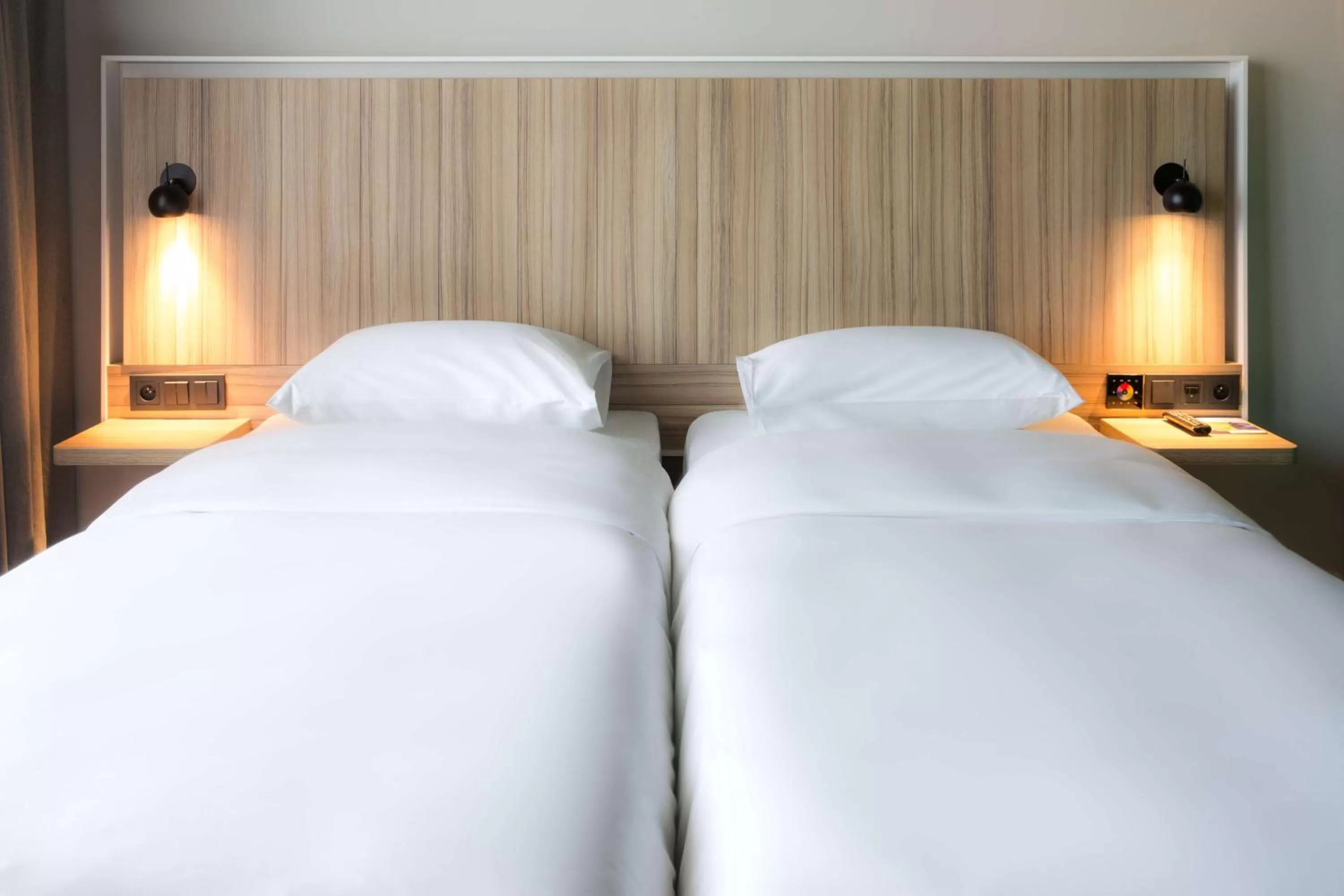 Bed in Park Inn By Radisson Brussels Airport