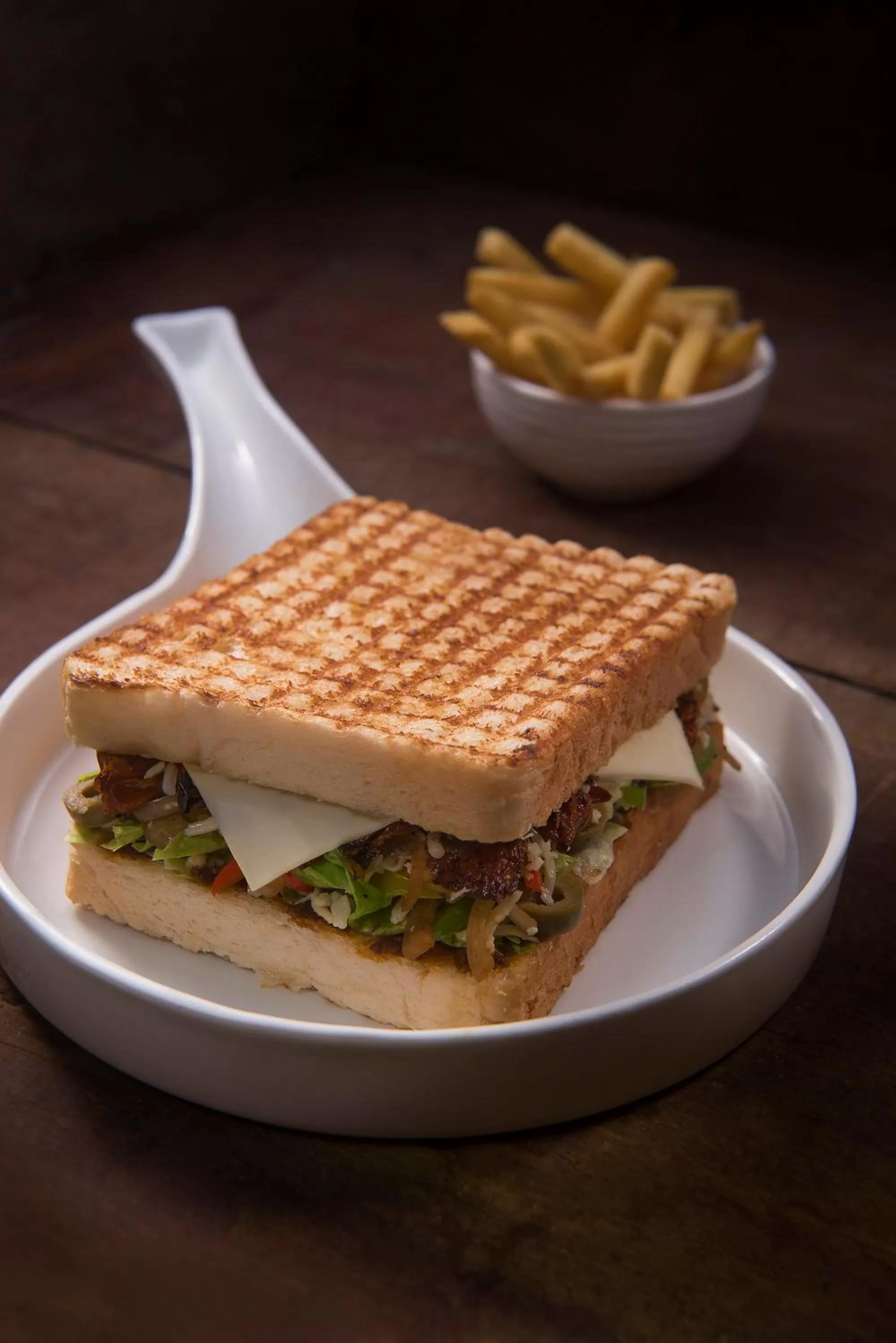 Food and drinks in White Lotus Hotel