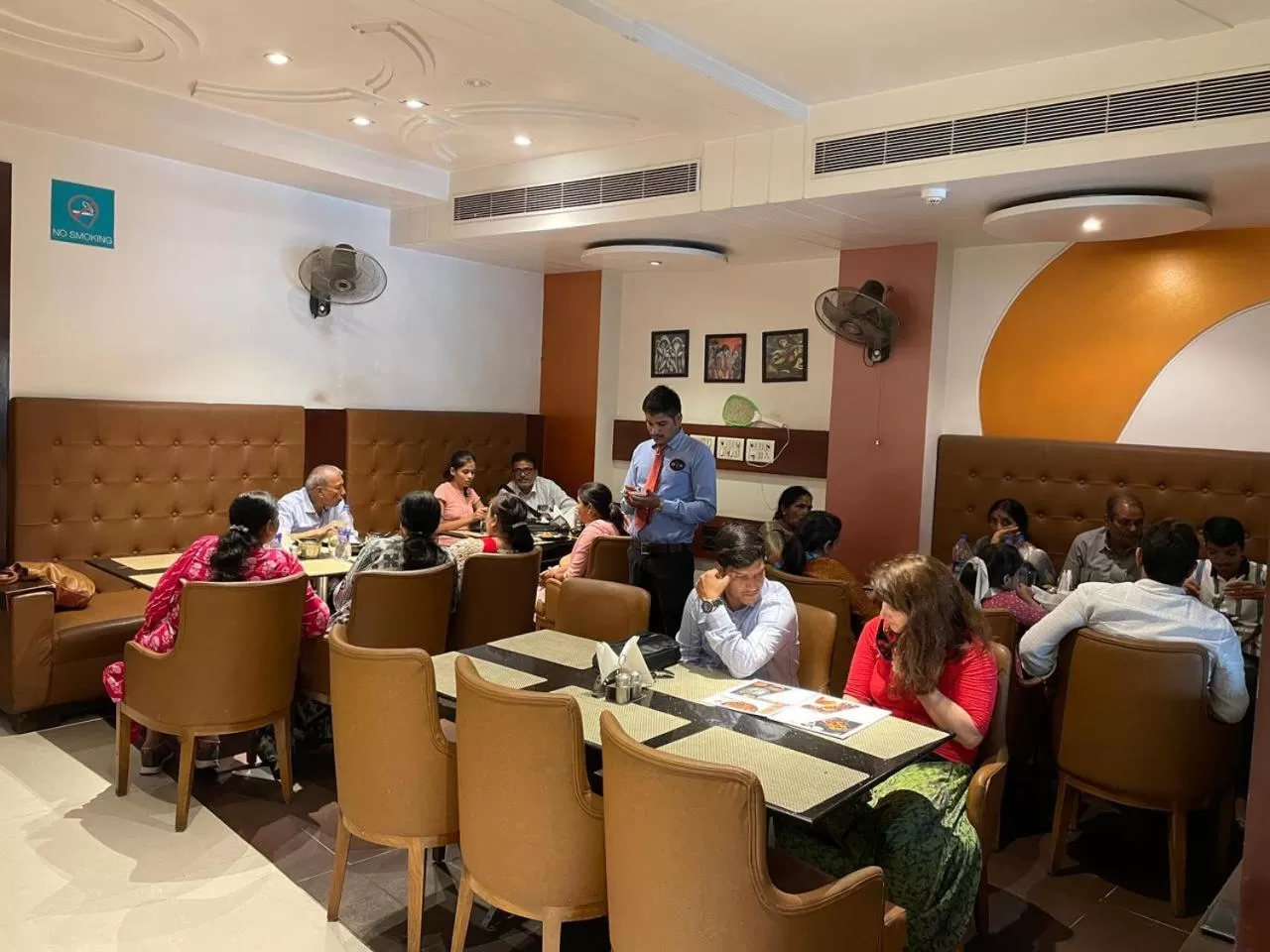 Restaurant/places to eat in Hotel Star By Star Group- Near Delhi Airport