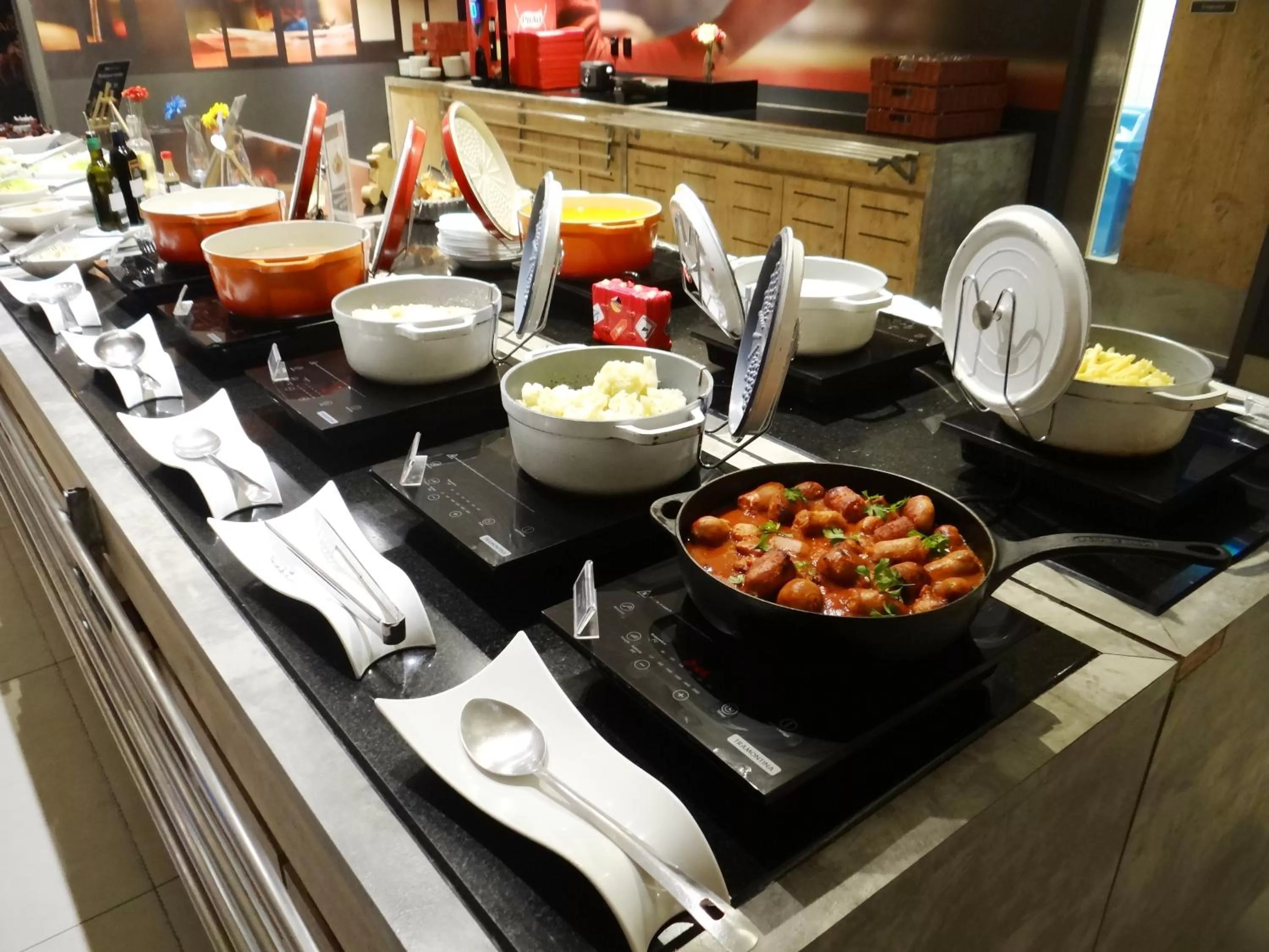 Food in ibis Santos Valongo