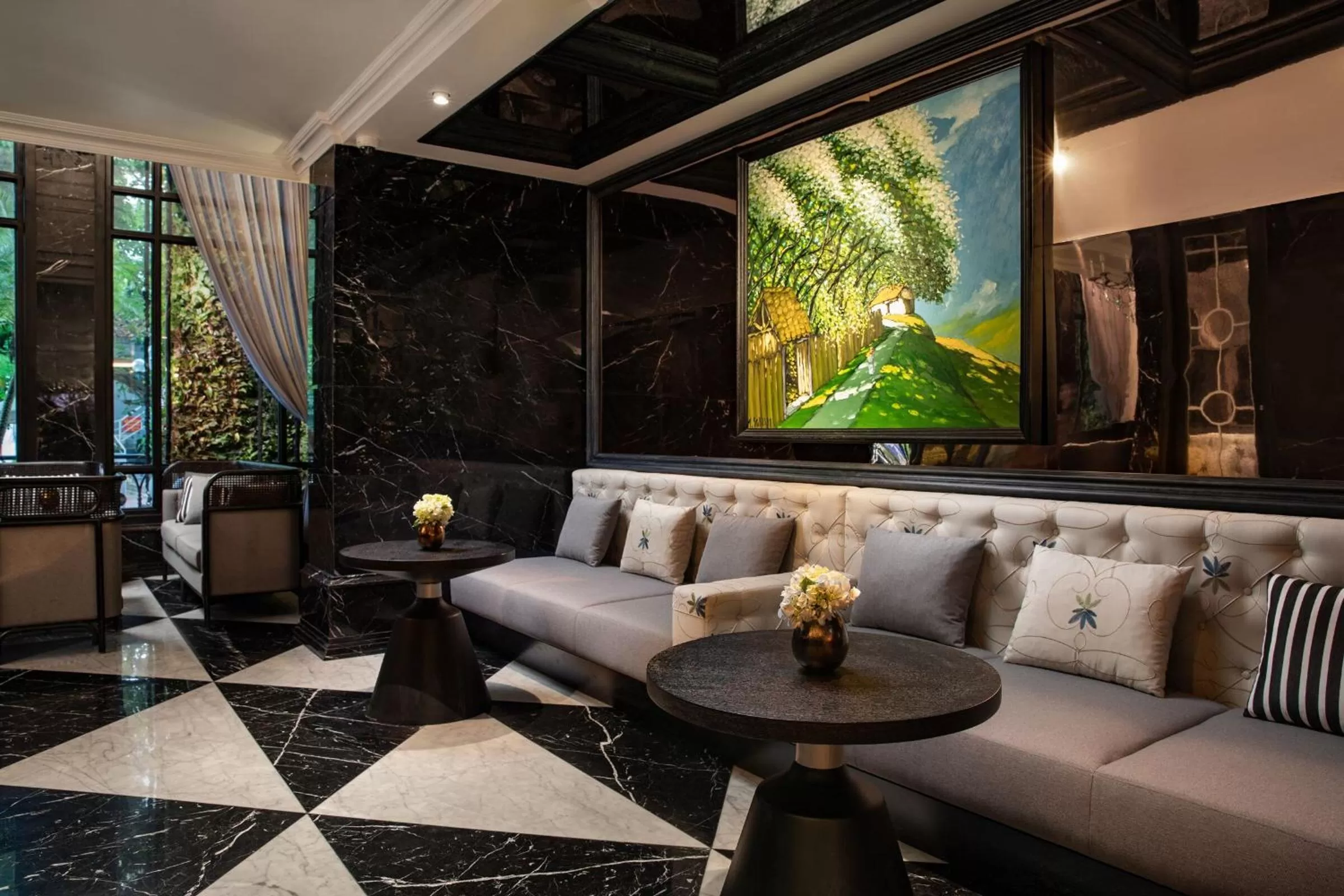 Lounge or bar in La Sinfonía del Rey Hotel & Spa