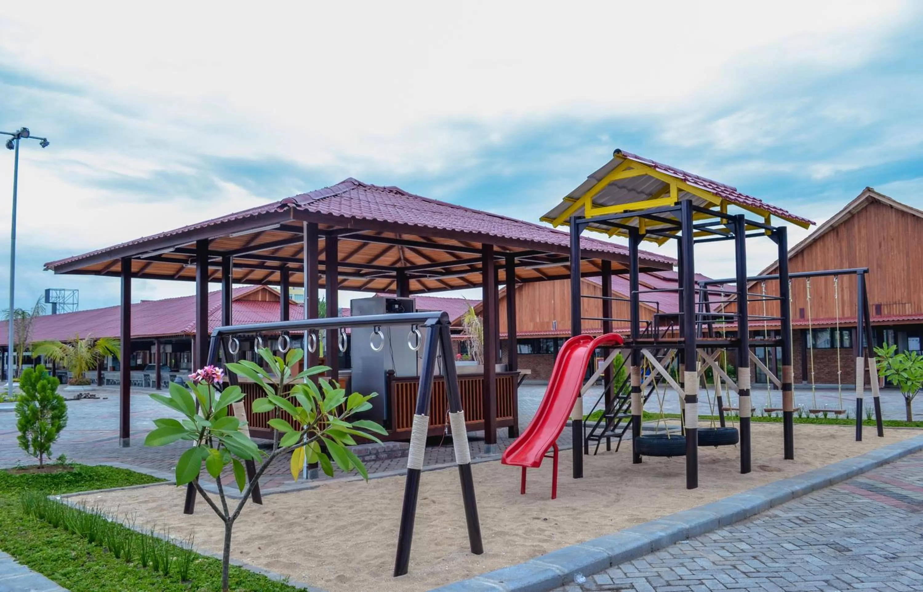 Children play ground in Lion Hotel & Plaza Manado
