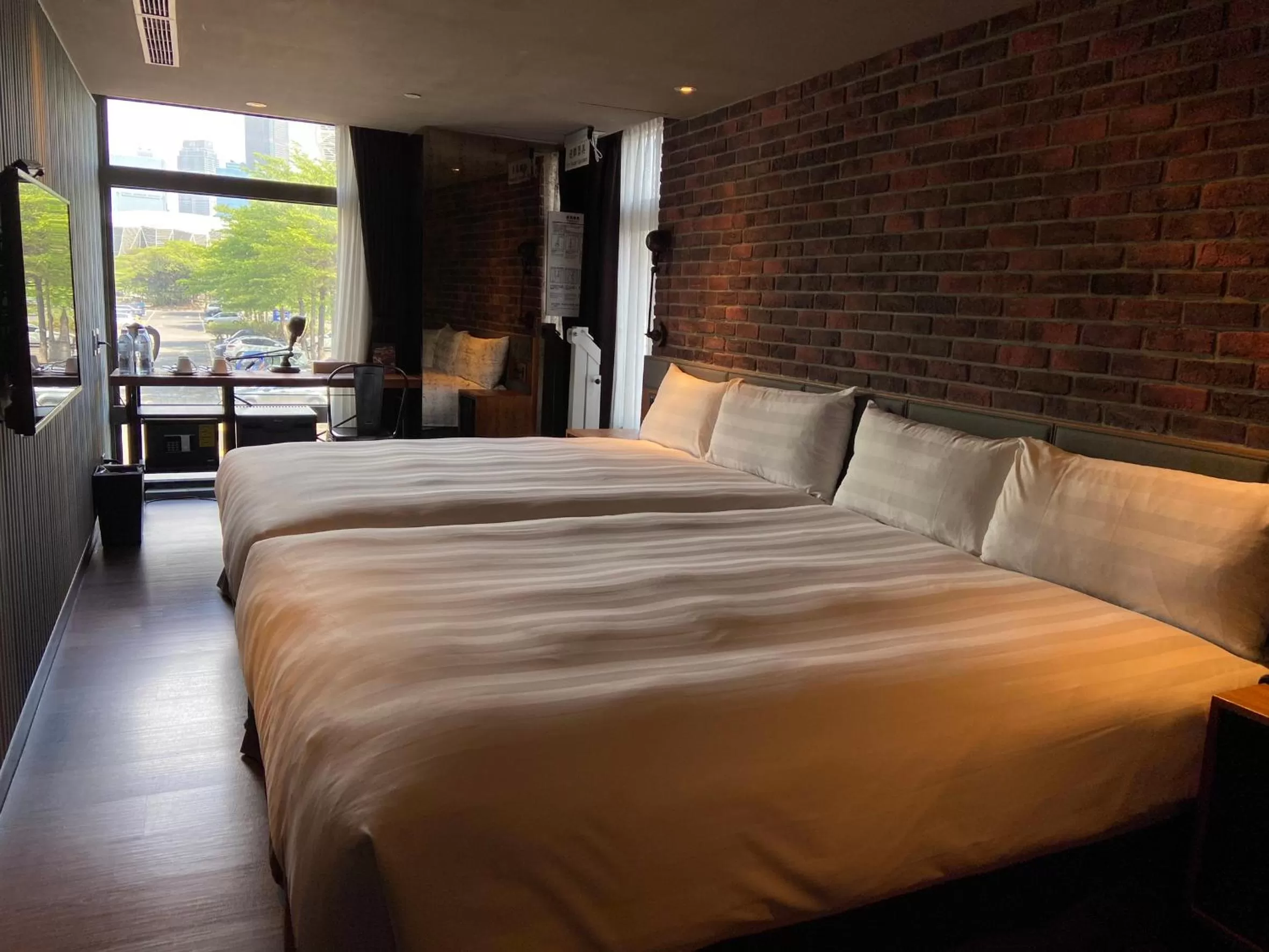 Bed in City Suites - Kaohsiung Pier2