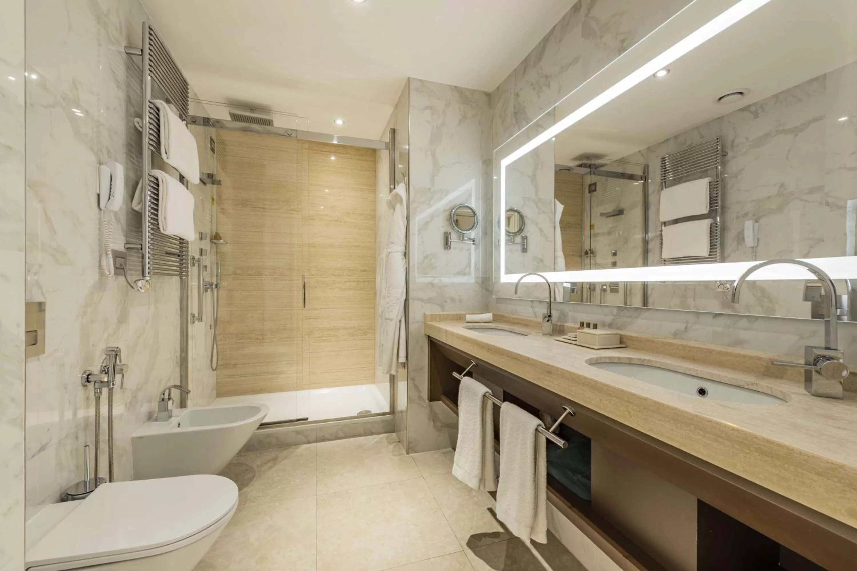 Bathroom in Aleph Rome Hotel, Curio Collection By Hilton