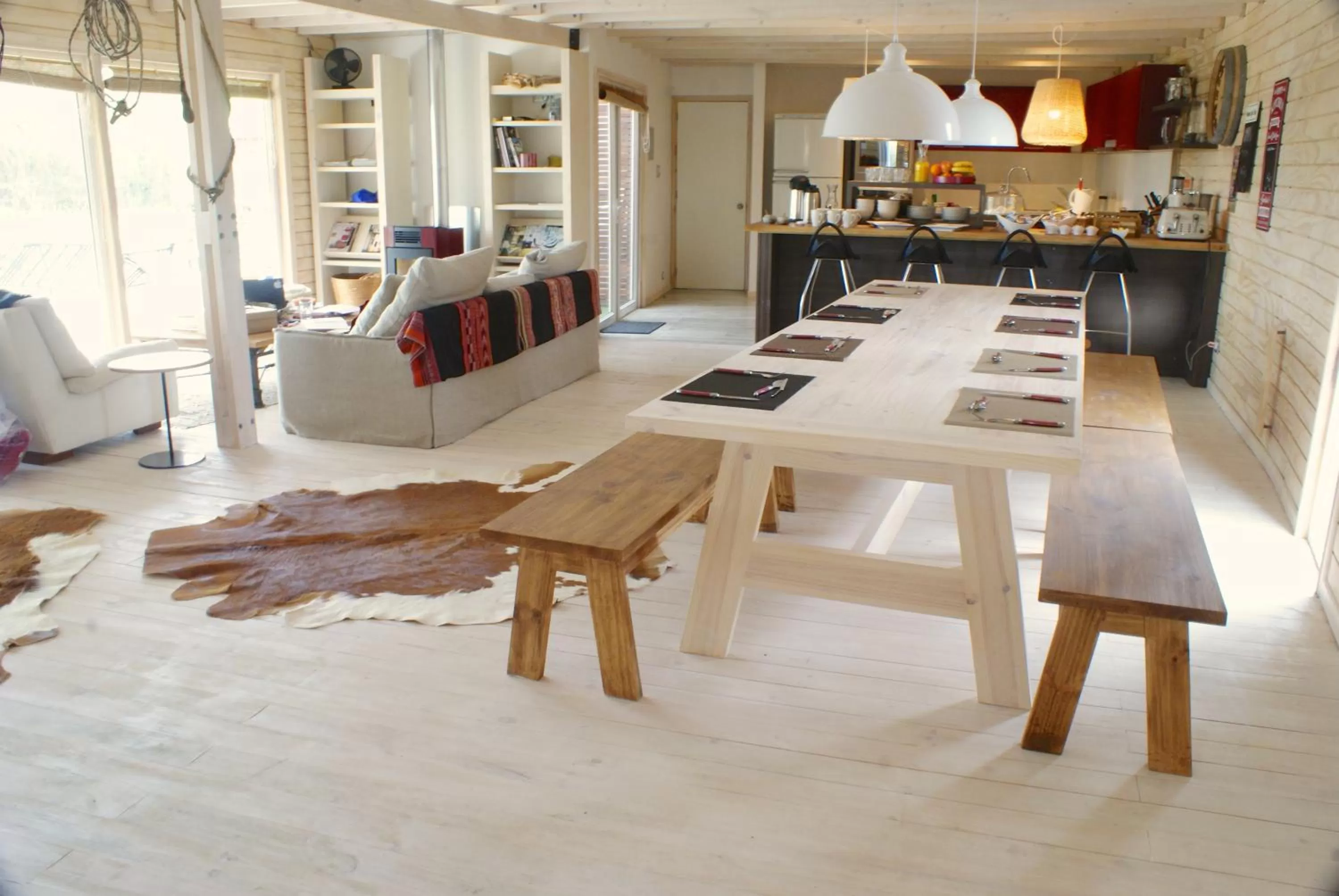 Continental breakfast in Barrica Lodge