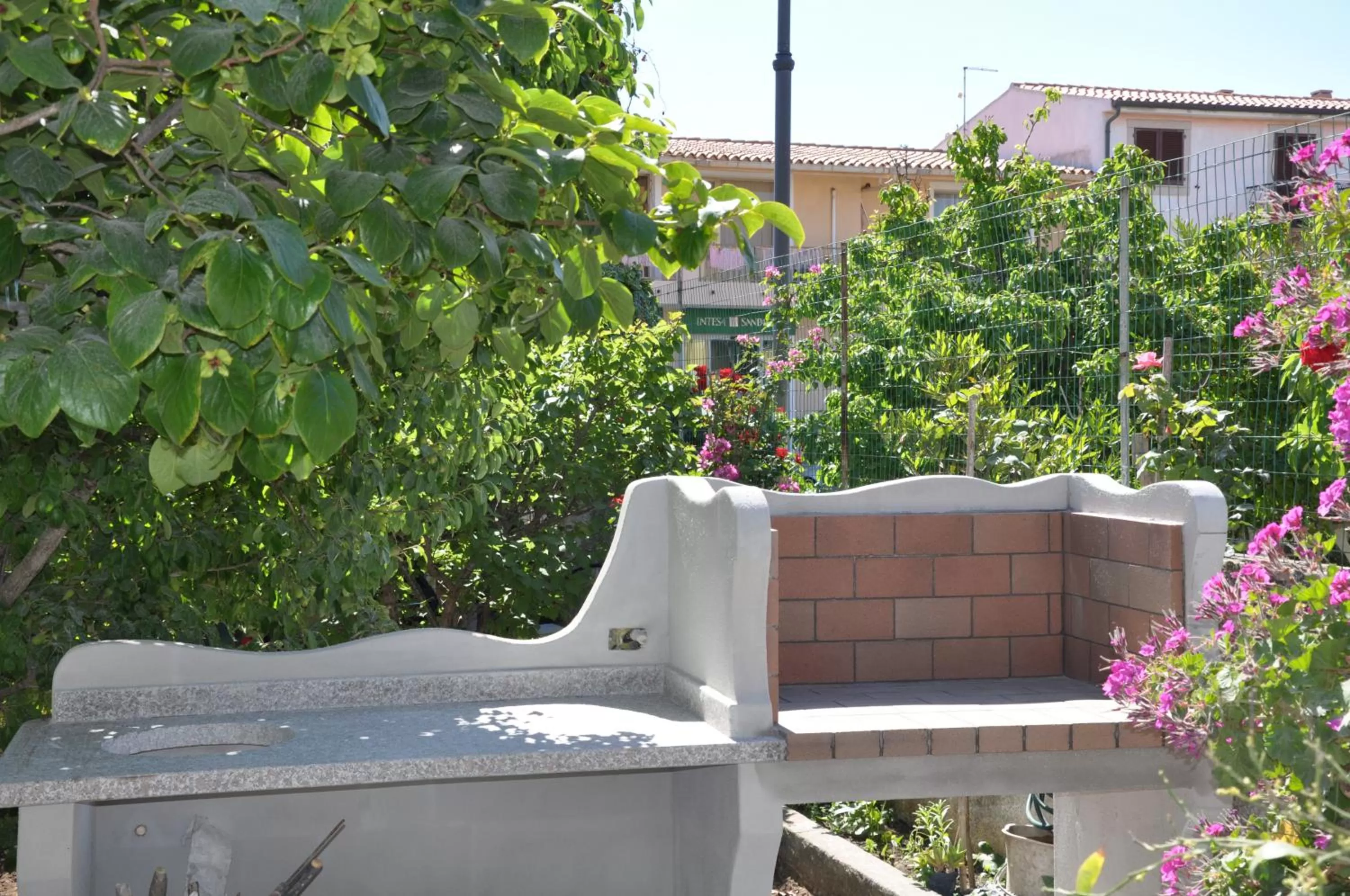 Food close-up in B&B Les Chambres Rooms & Suite