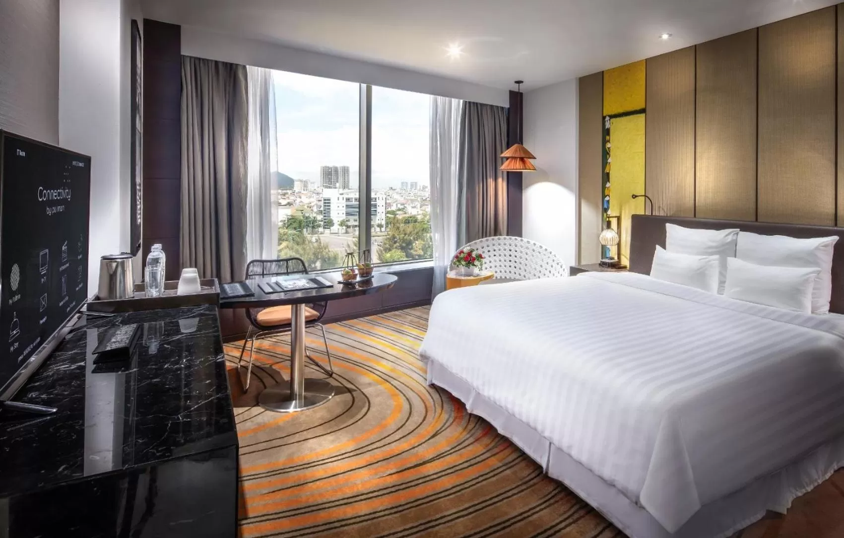 Photo of the whole room, Bed in Pullman Vung Tau