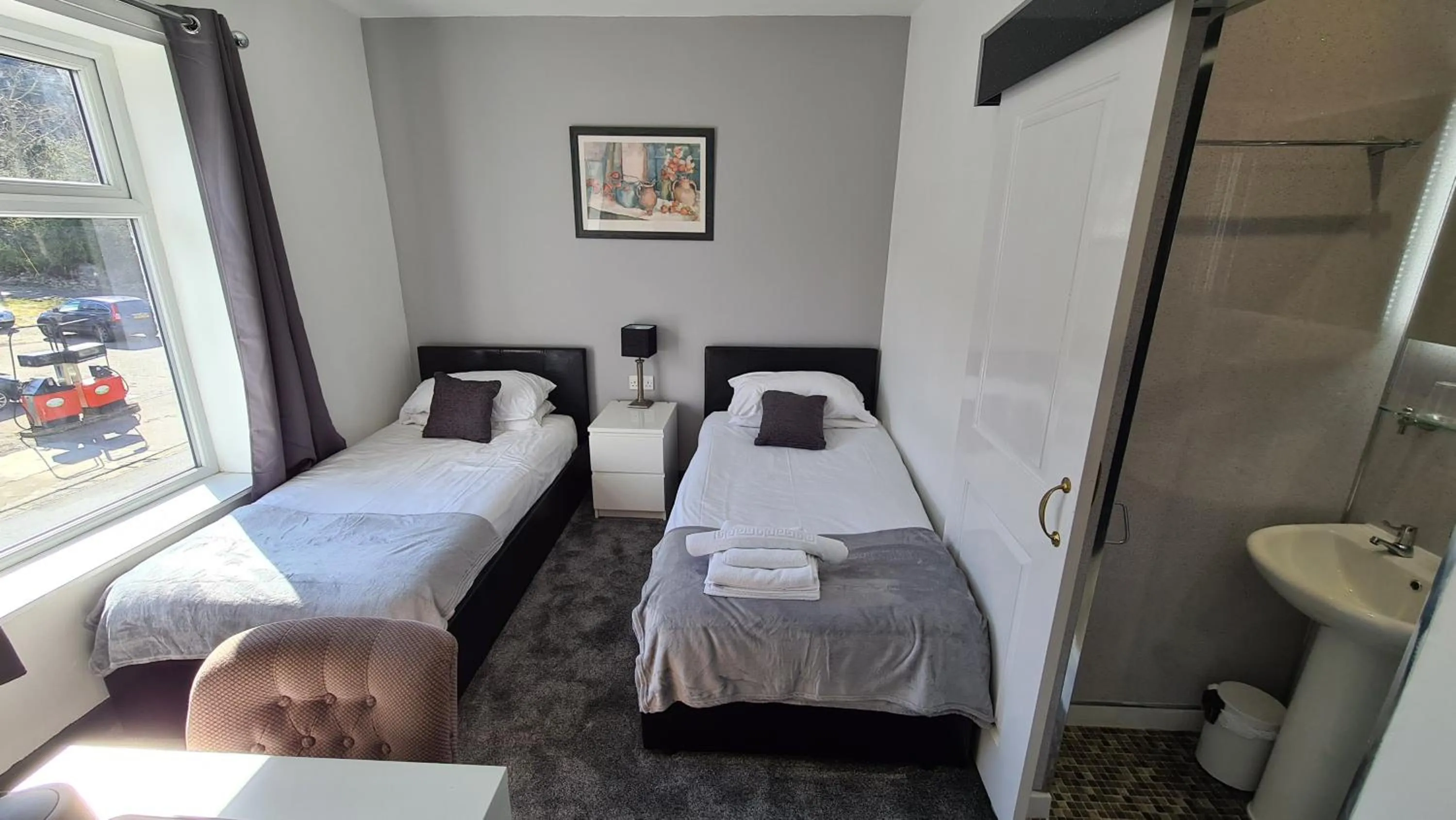 Bed in Y Gwynedd Inn