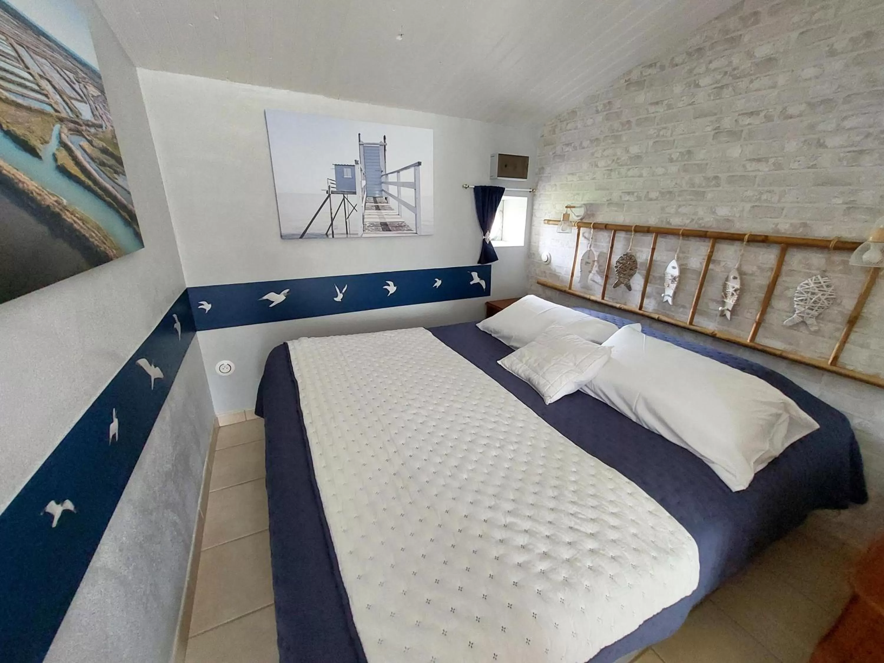 Bed in MOULIN DE MAUZAC