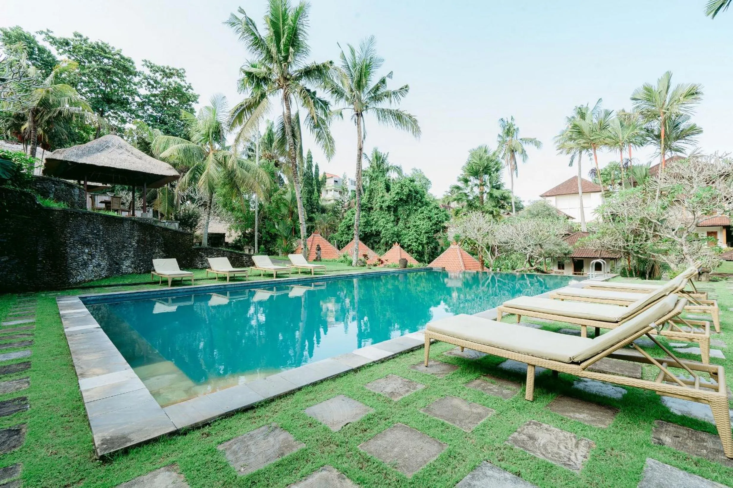 Swimming pool in Pertiwi Resort & Spa