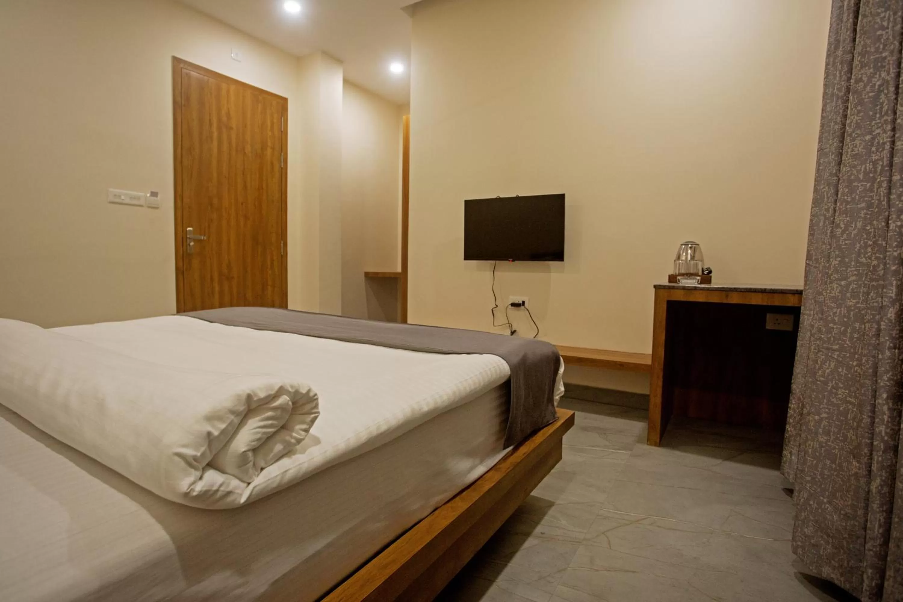 Bed in Grey House Inn