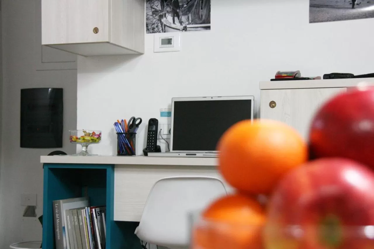 Communal lounge/ TV room in B&B Cerasarella