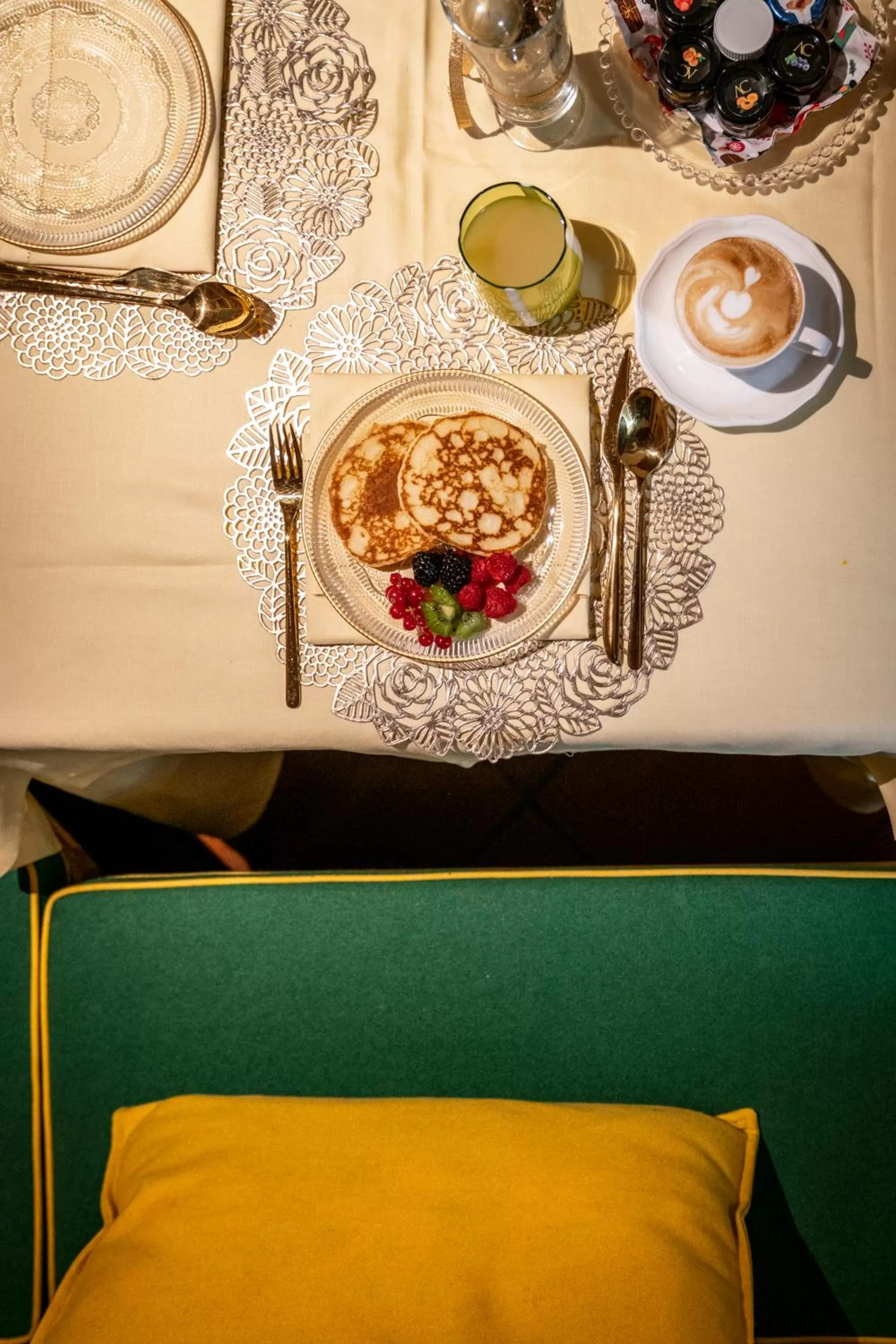 Food in Ambra Cortina Luxury&Fashion Hotel