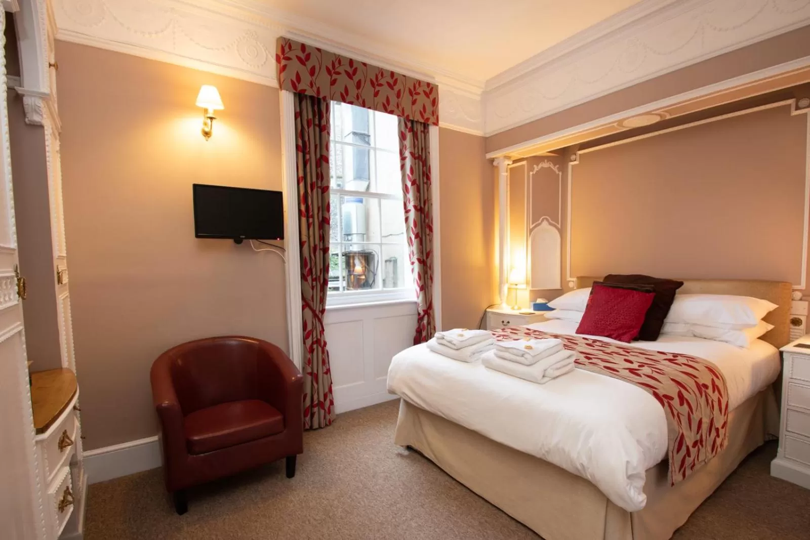 Bedroom, Bed in The Town House